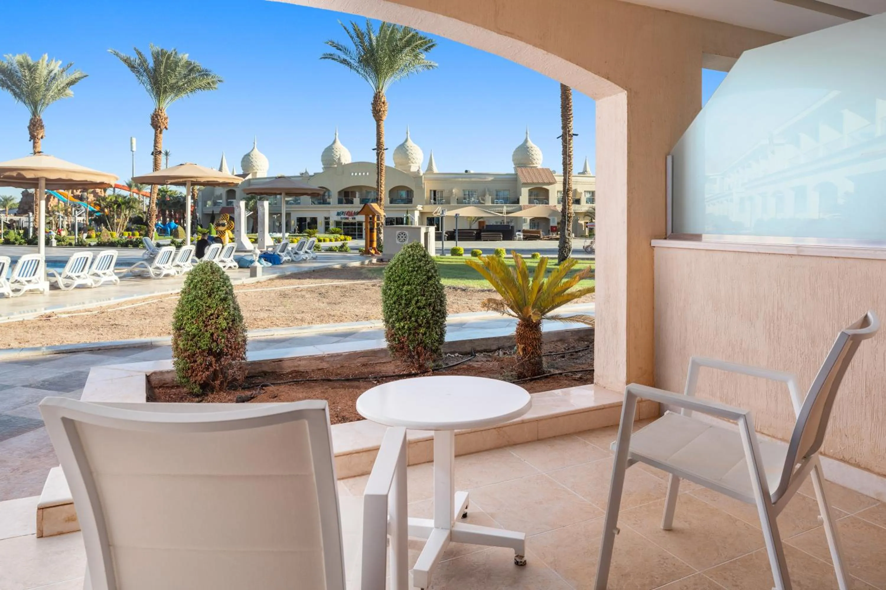 Patio in Pickalbatros Aqua Blu Sharm El Sheikh