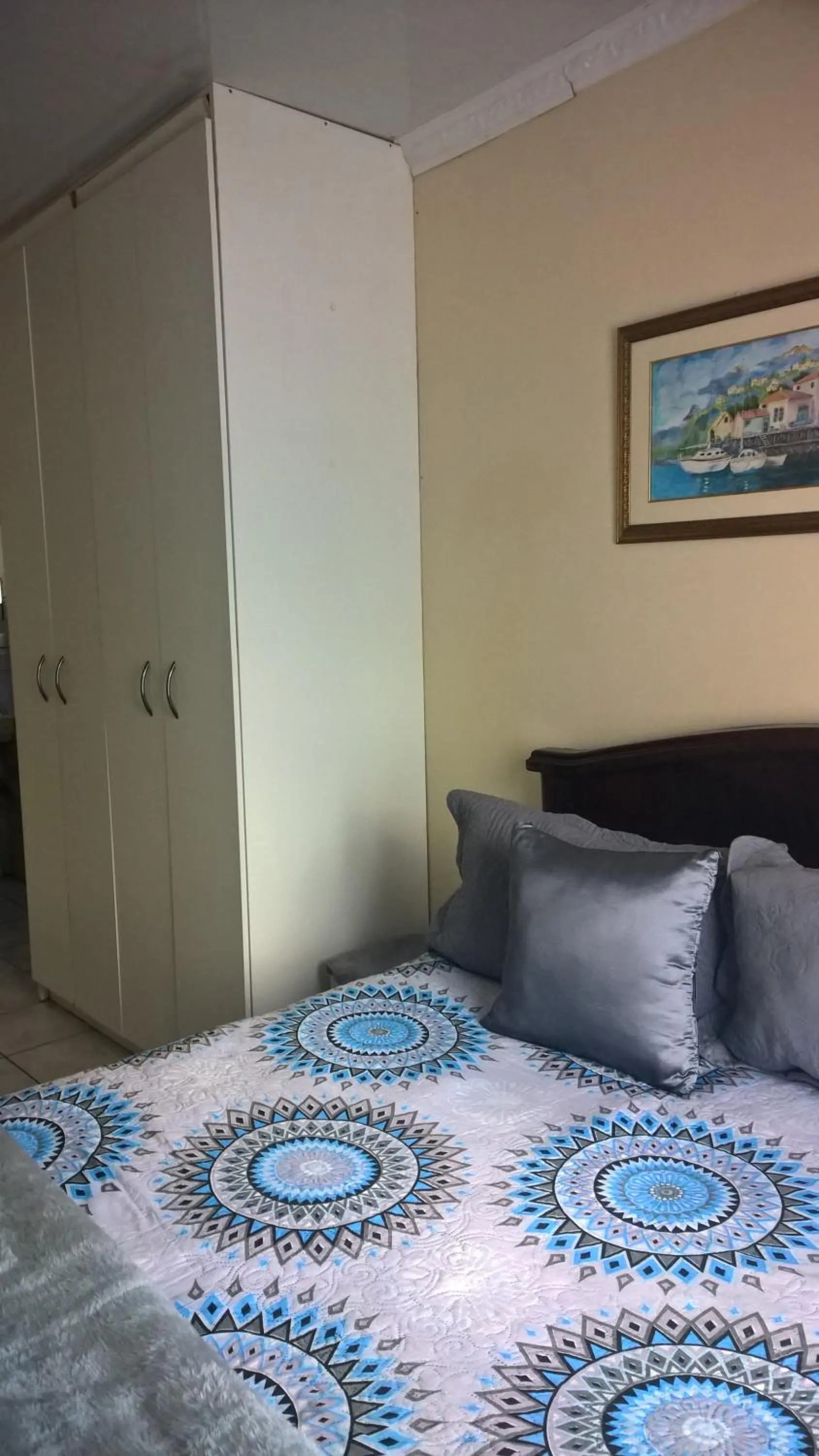 Bed in Amberlight Self Catering Accommodation