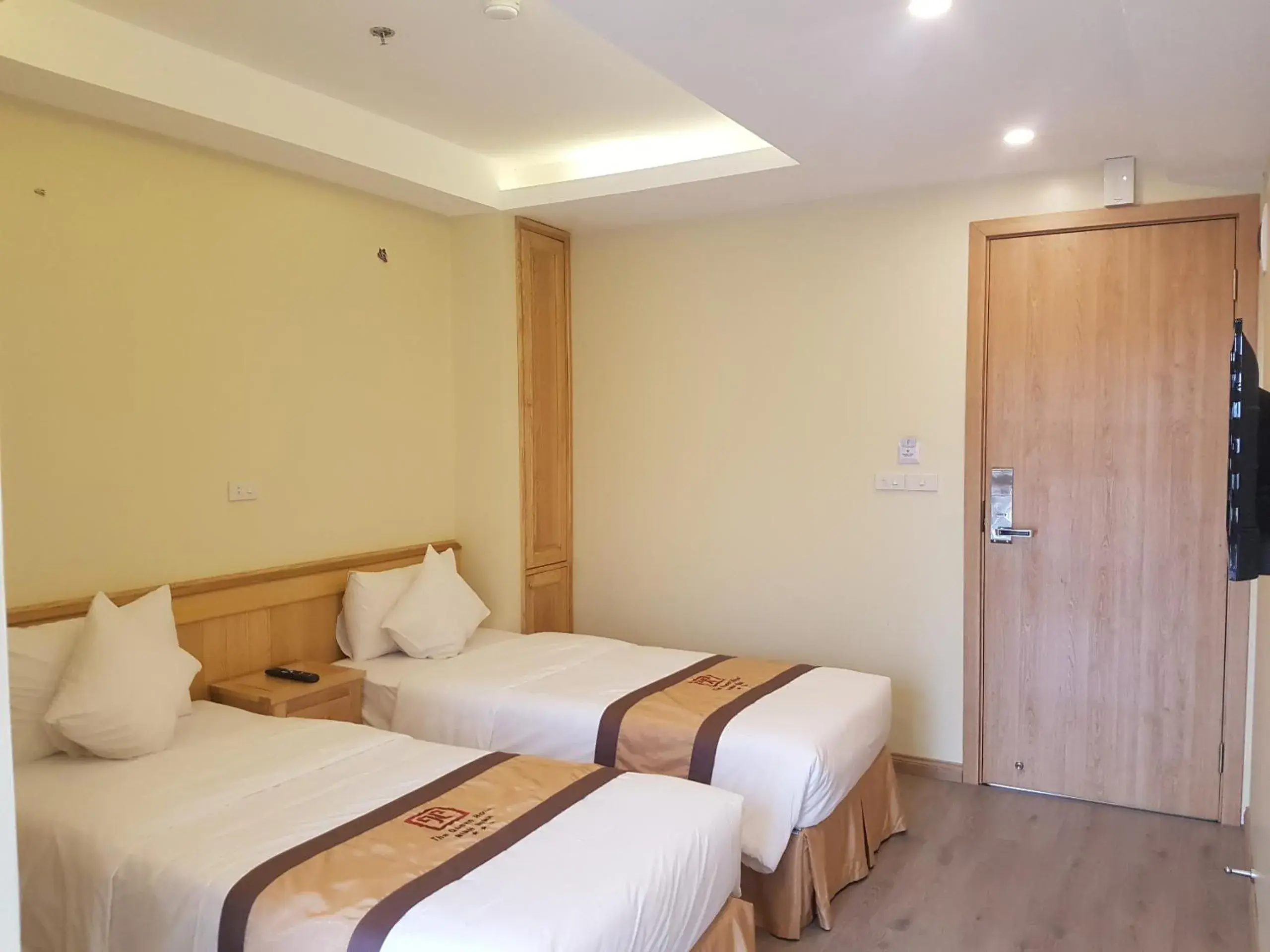 Bedroom, Bed in The Queen Hotel Ninh Binh Bedroom, Bed in The Queen Hotel Ninh Binh