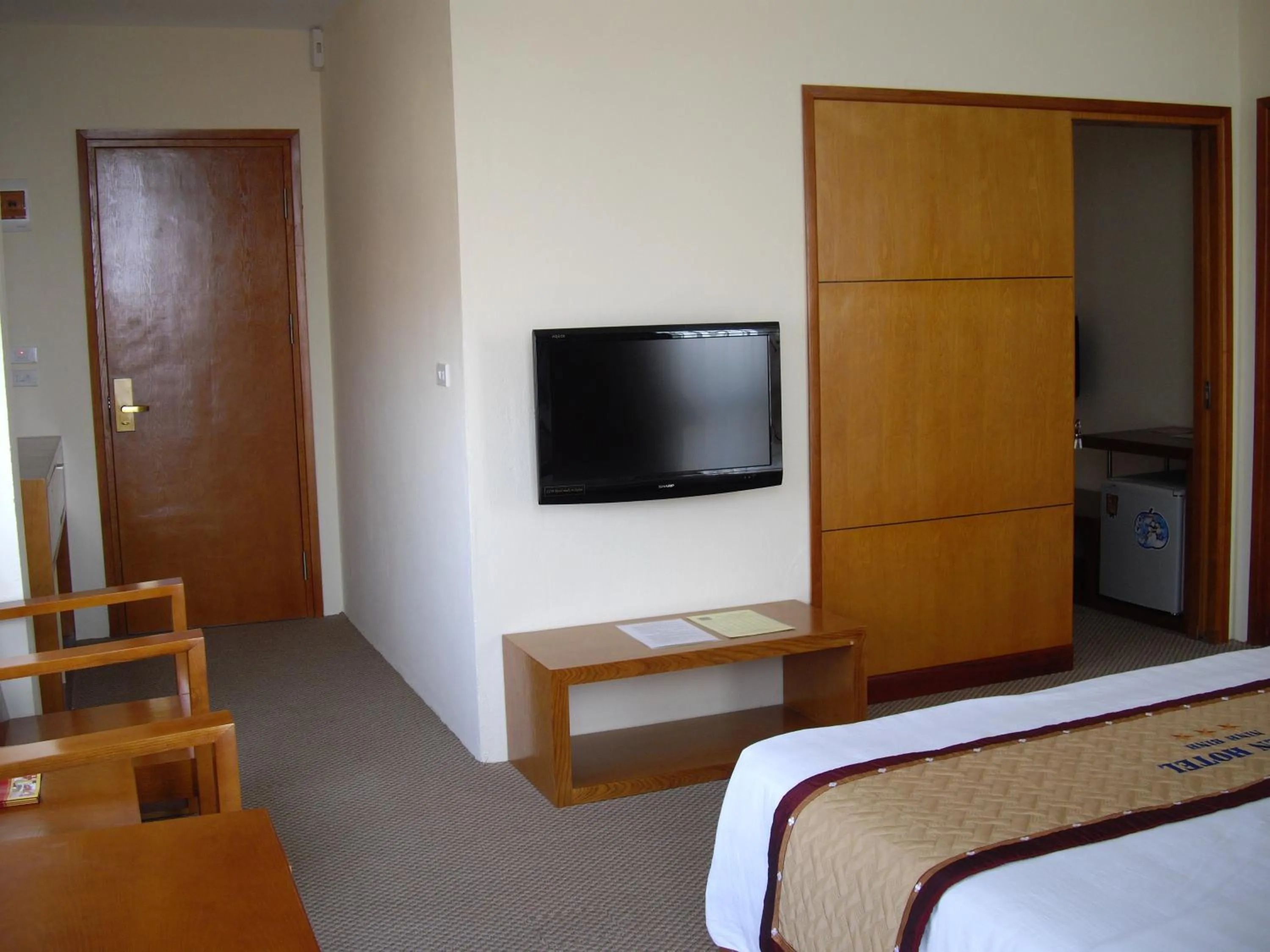 Bed in The Queen Hotel Ninh Binh