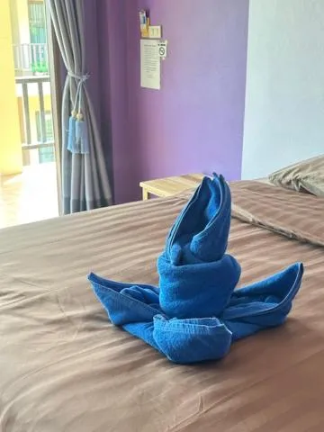 Bed in Lanta Bee Garden Bungalow SHA Extra Plus