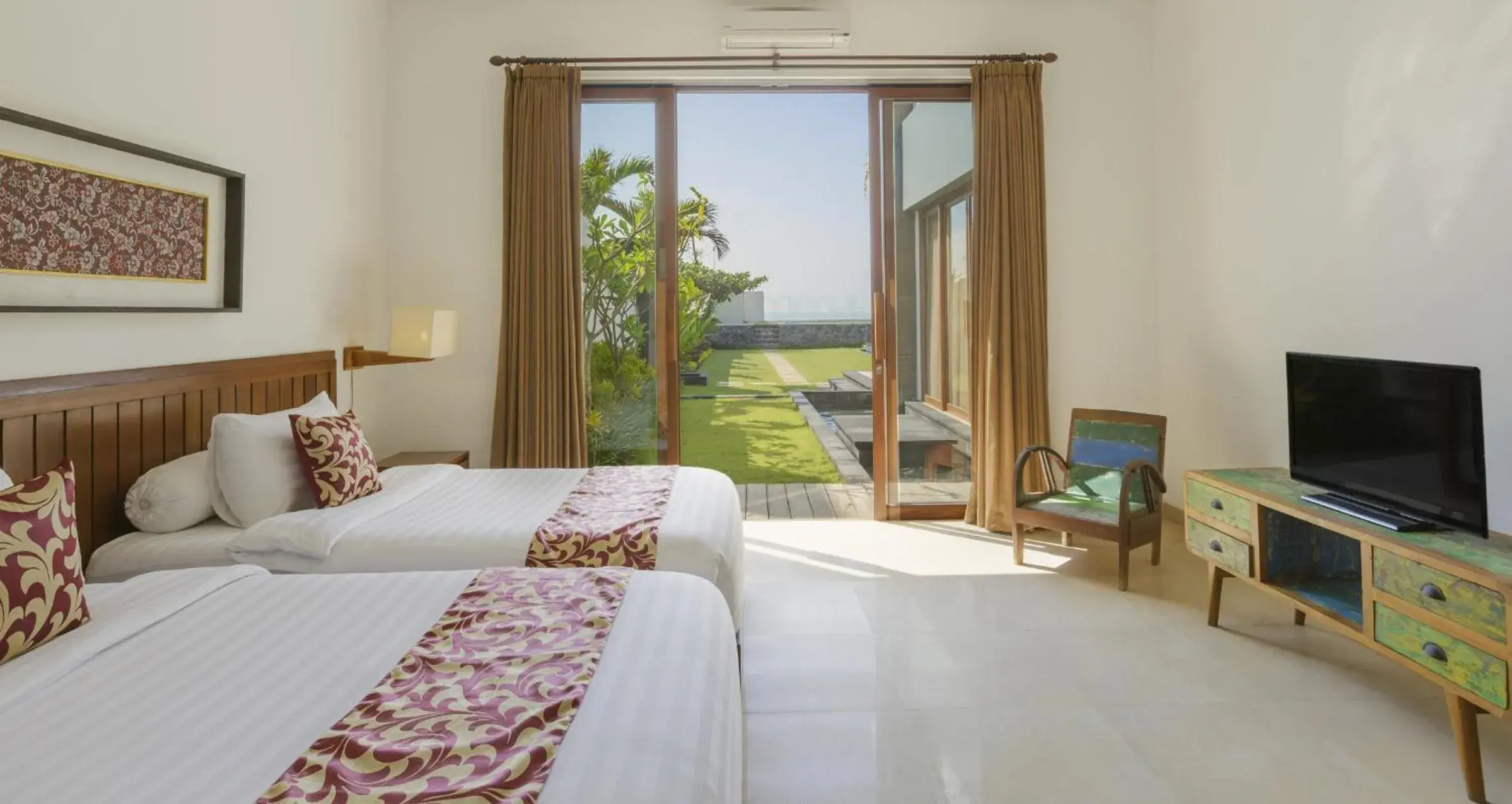 Sea view, Bed in Bali Diamond Estates & Villas Sea view, Bed in Bali Diamond Estates & Villas