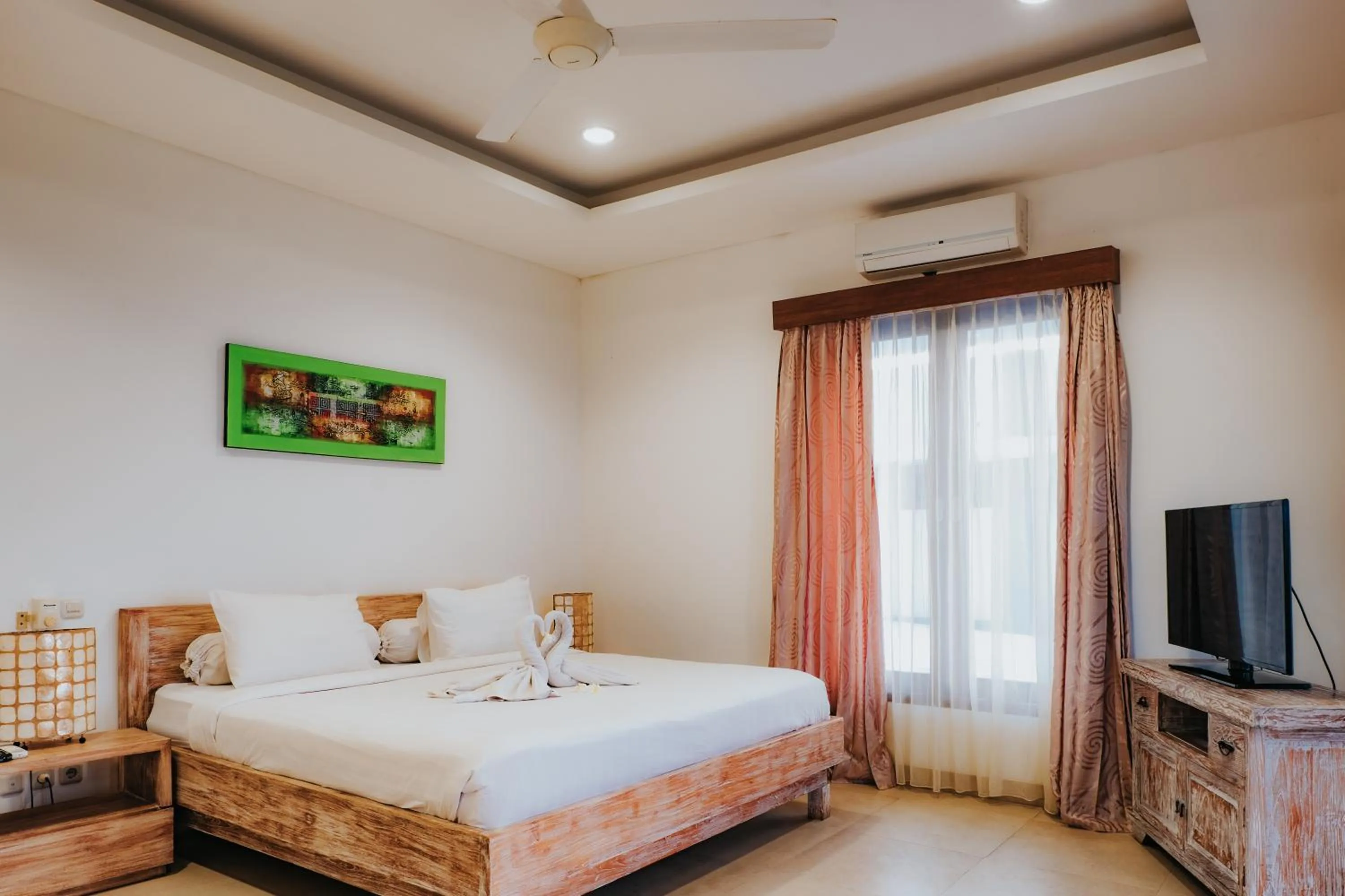 Bed in Bali Diamond Estates & Villas