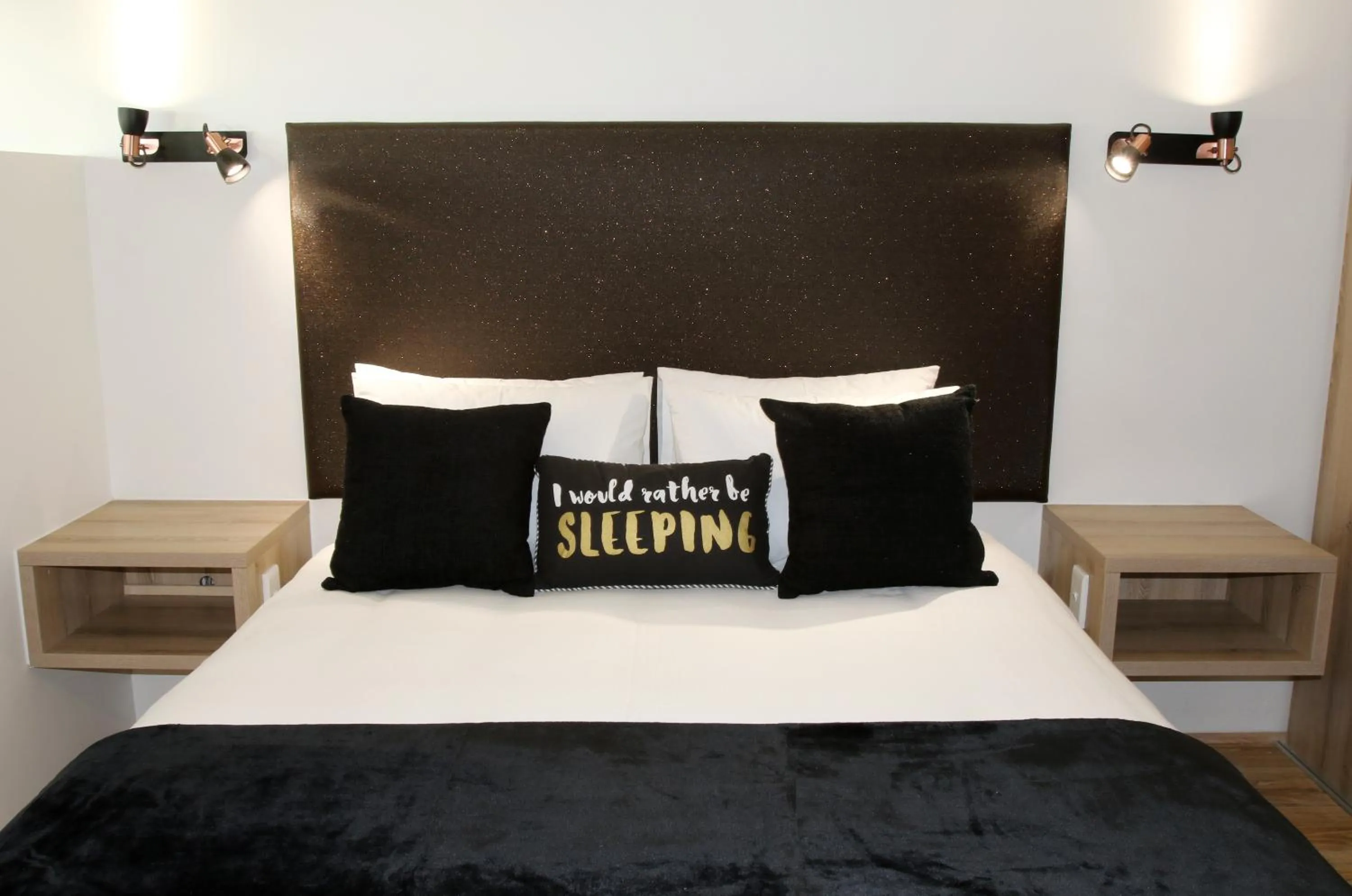 Bed in 205 New Cumberland