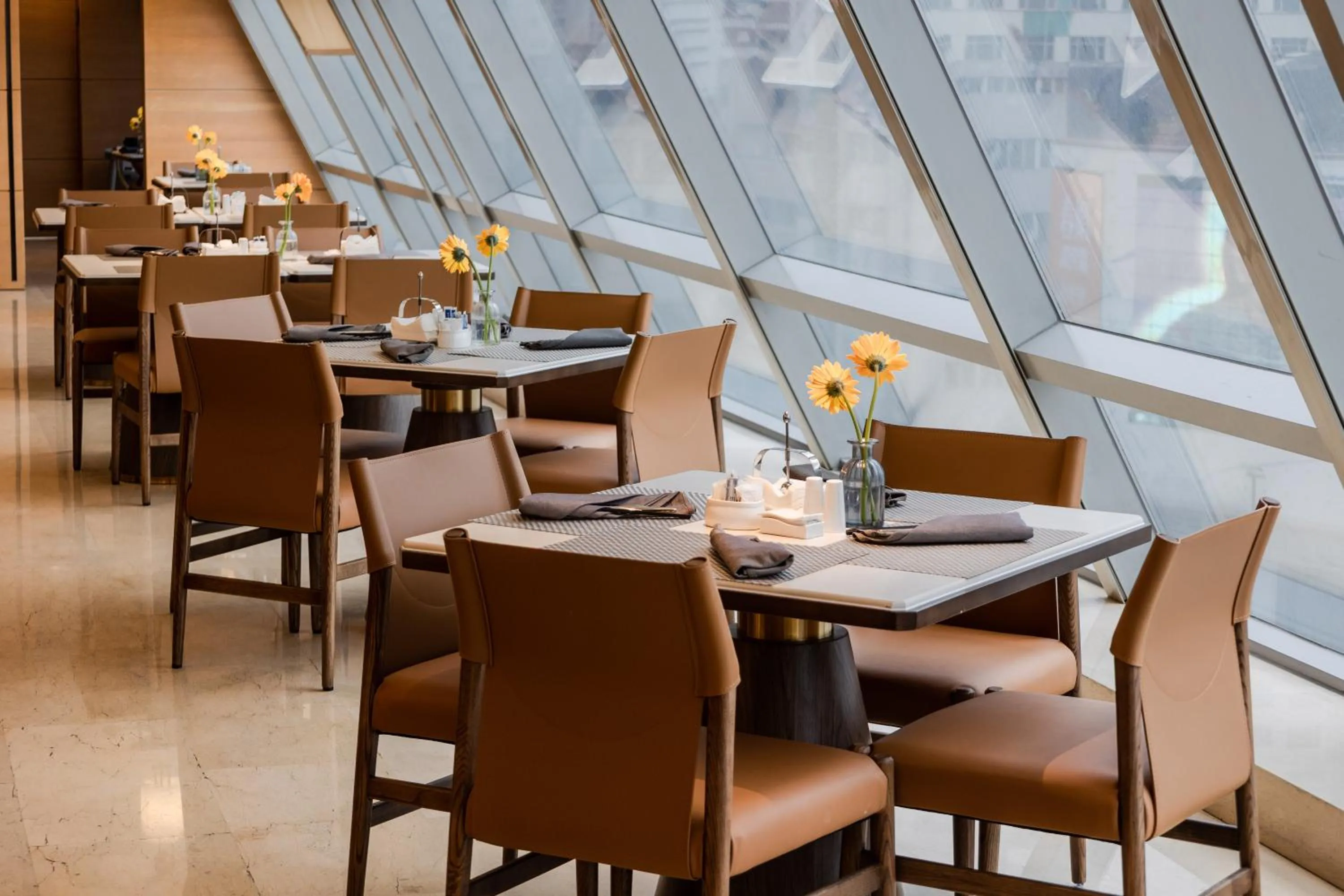 Restaurant/places to eat in Grand ParcVue Hotel Residence Chengdu