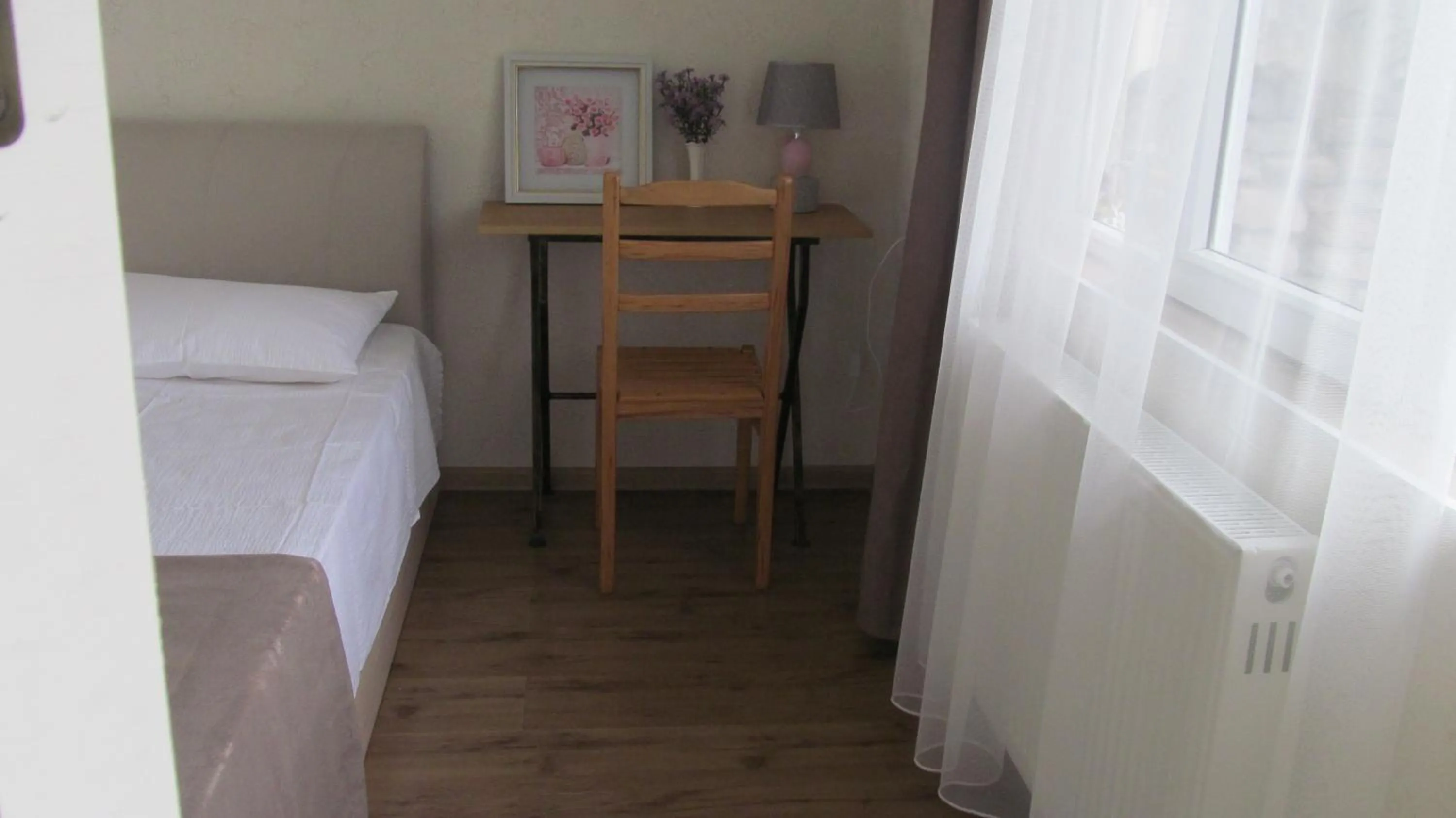 Bedroom, Bed in Hotel Classic