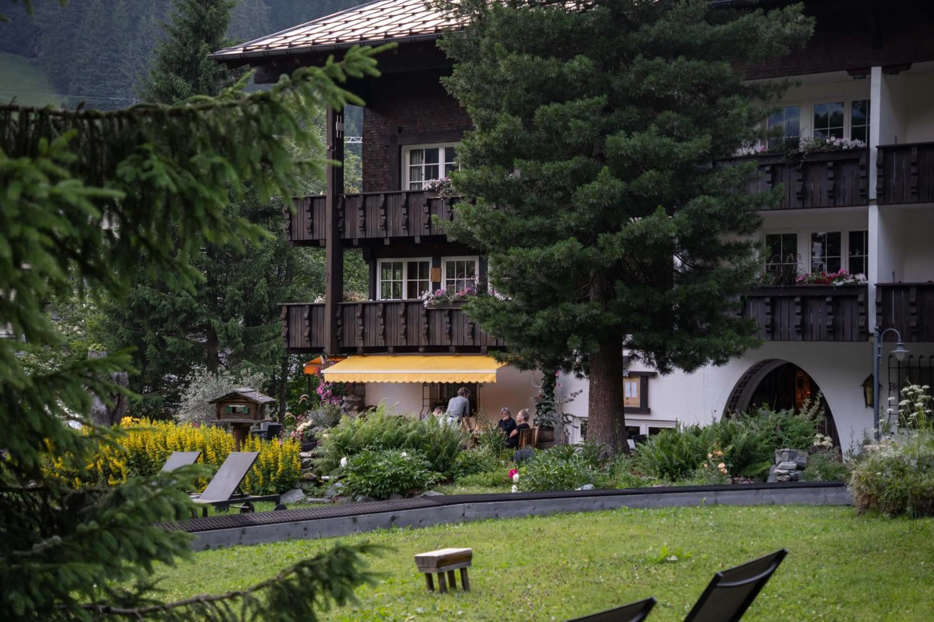 Garden in Heimspitze - Alpenhotel SKI-IN & Wirtshaus