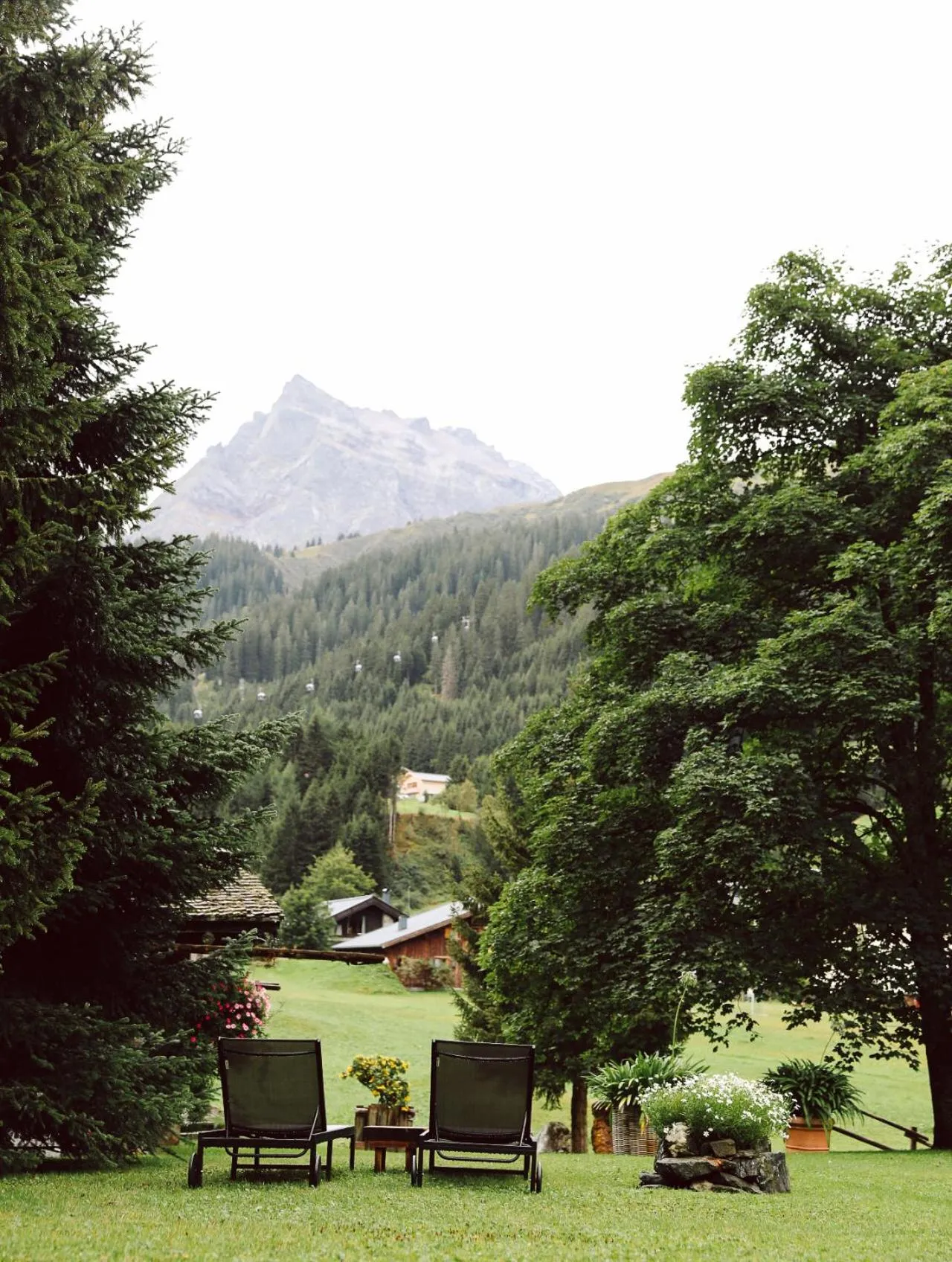 Garden in Heimspitze - Alpenhotel SKI-IN & Wirtshaus