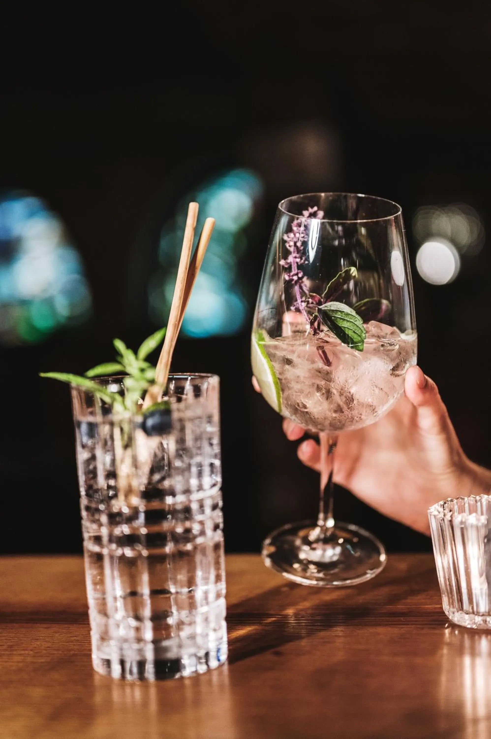 Lounge or bar in Heimspitze - Alpenhotel SKI-IN & Wirtshaus