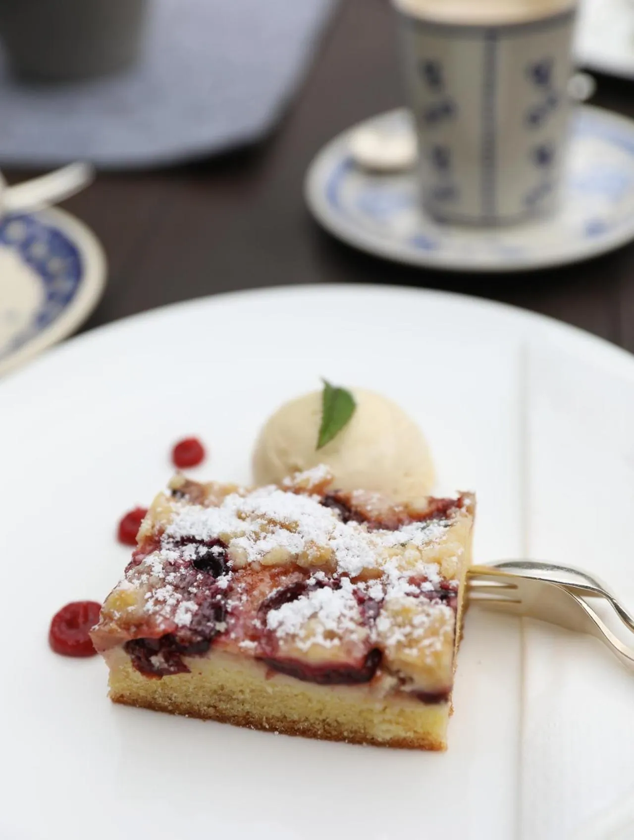 Food in Heimspitze - Alpenhotel SKI-IN & Wirtshaus