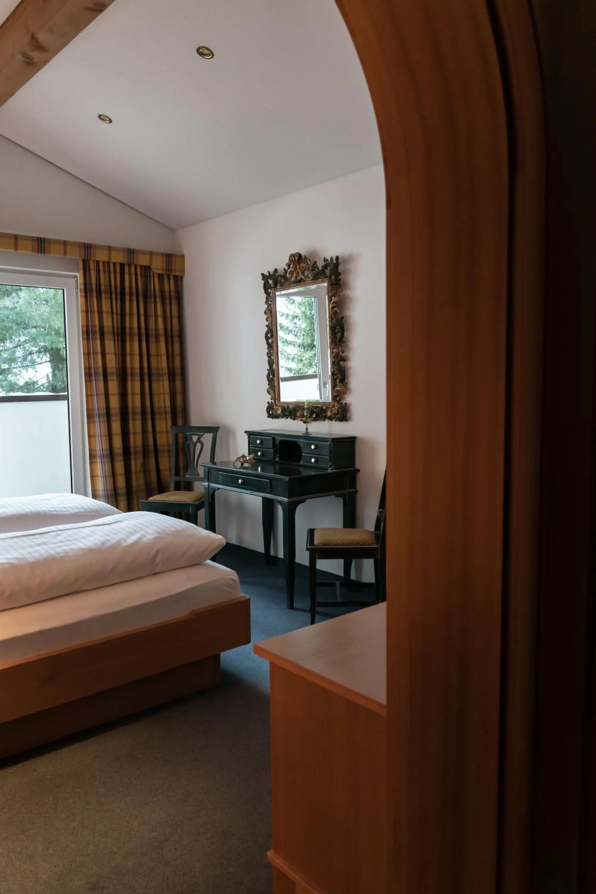 Decorative detail, Bed in Heimspitze - Alpenhotel SKI-IN & Wirtshaus