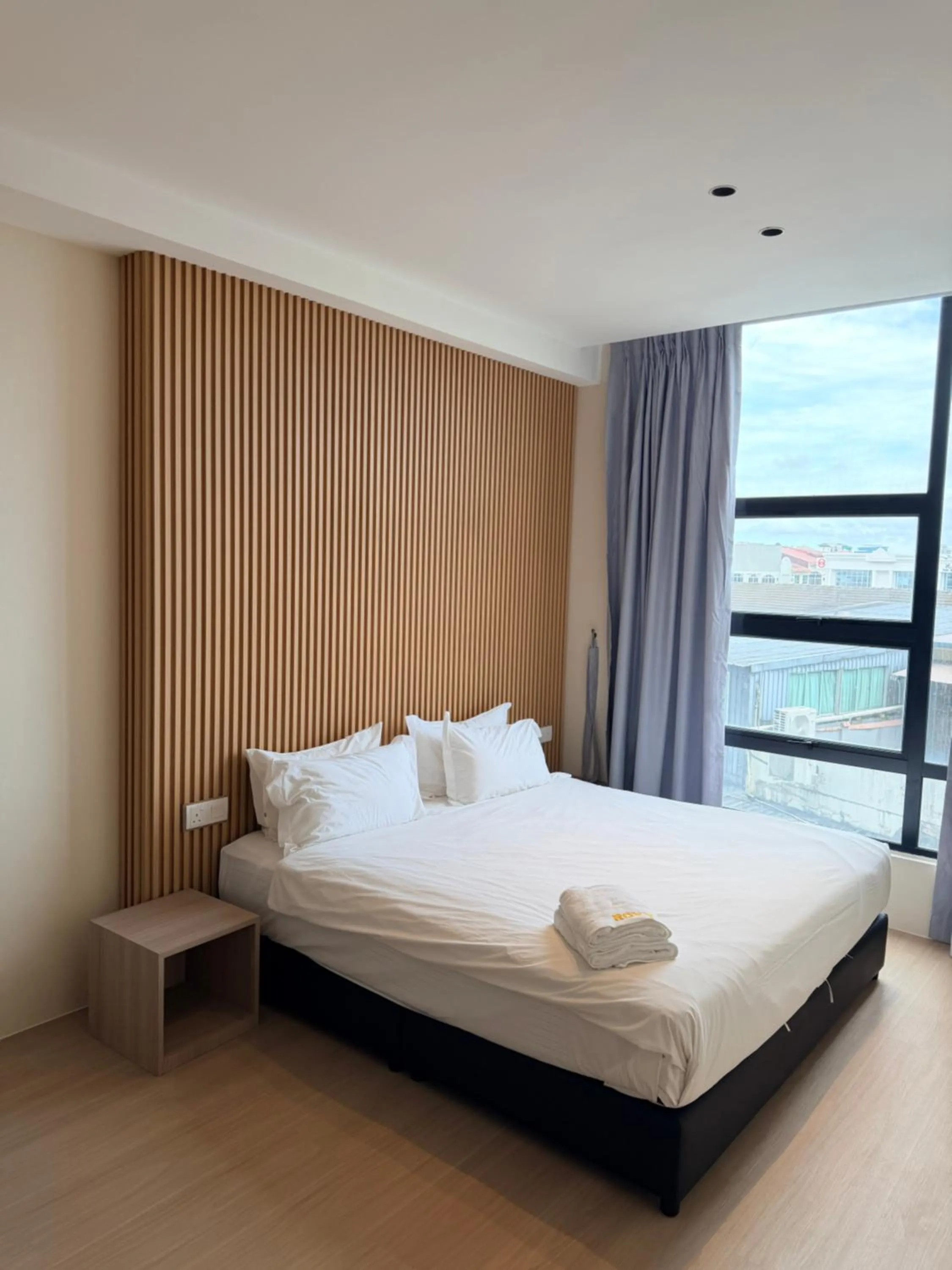 Bedroom, Bed in Roxy Hotel & Apartments