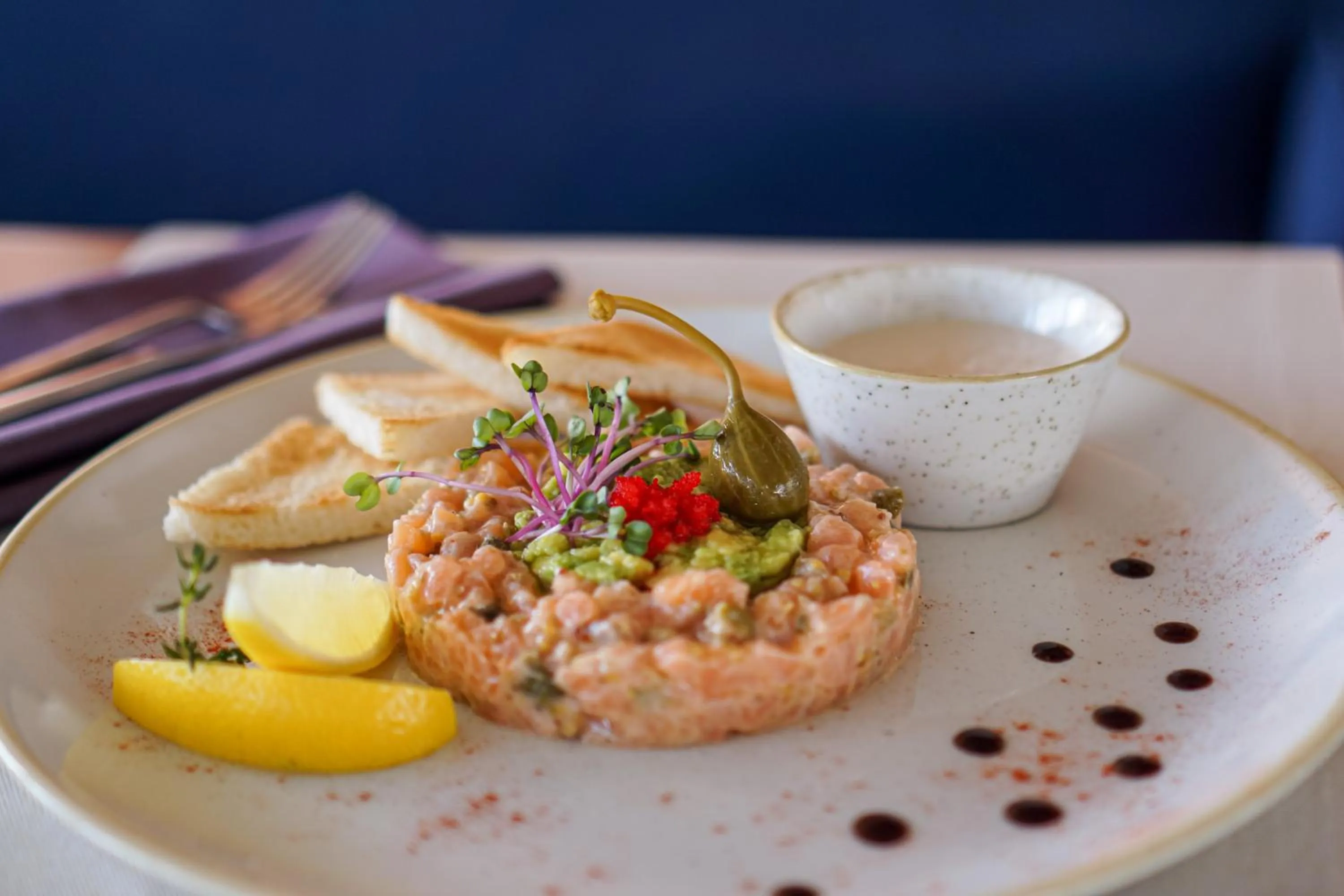 Restaurant/places to eat in Taurus City Hotel