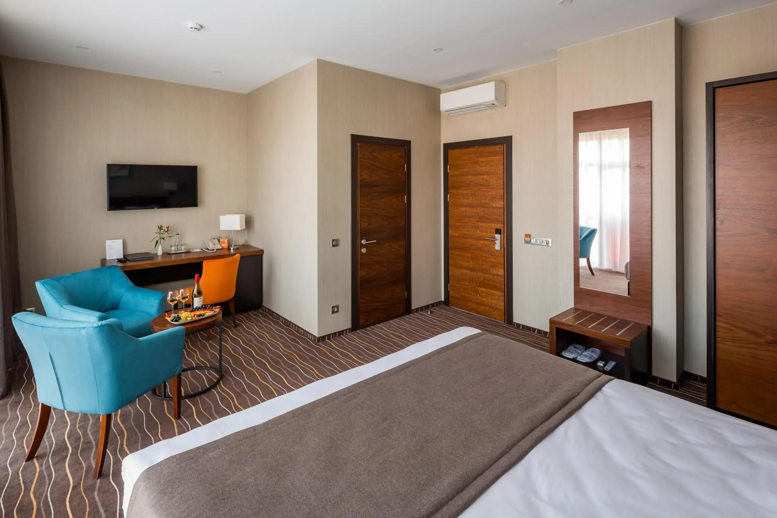 Deluxe Double or Twin Room - single occupancy in Taurus City Hotel Deluxe Double or Twin Room - single occupancy in Taurus City Hotel