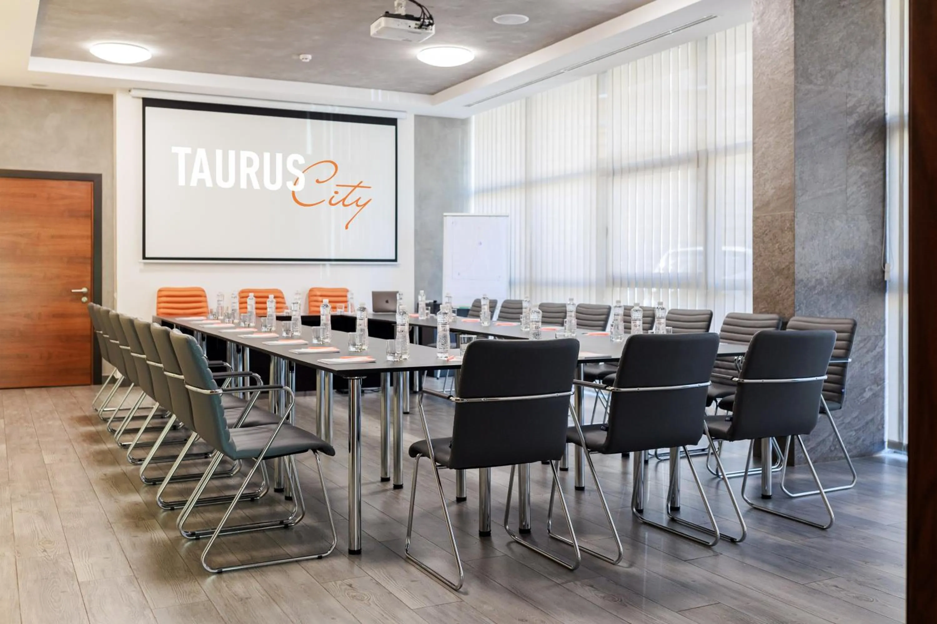 Business facilities in Taurus City Hotel