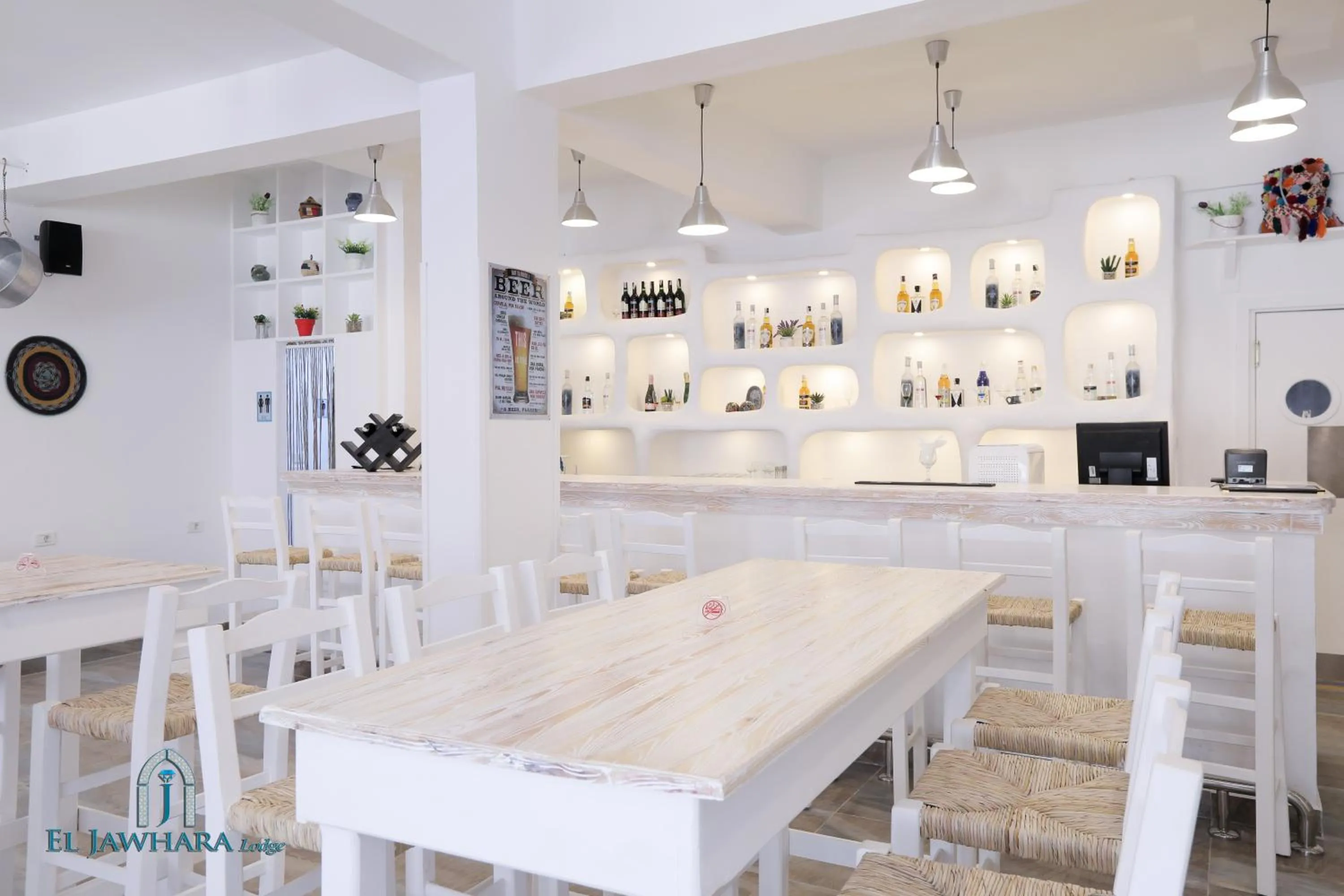 Lagoonie Lodge & Beach