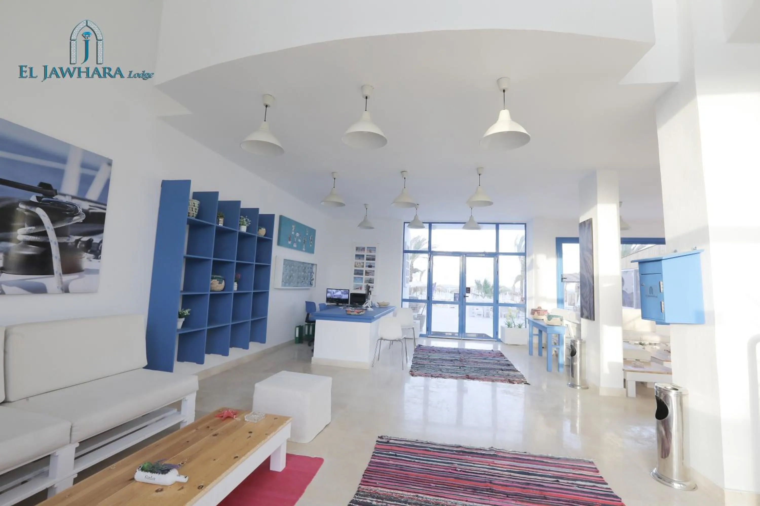 Lagoonie Lodge & Beach