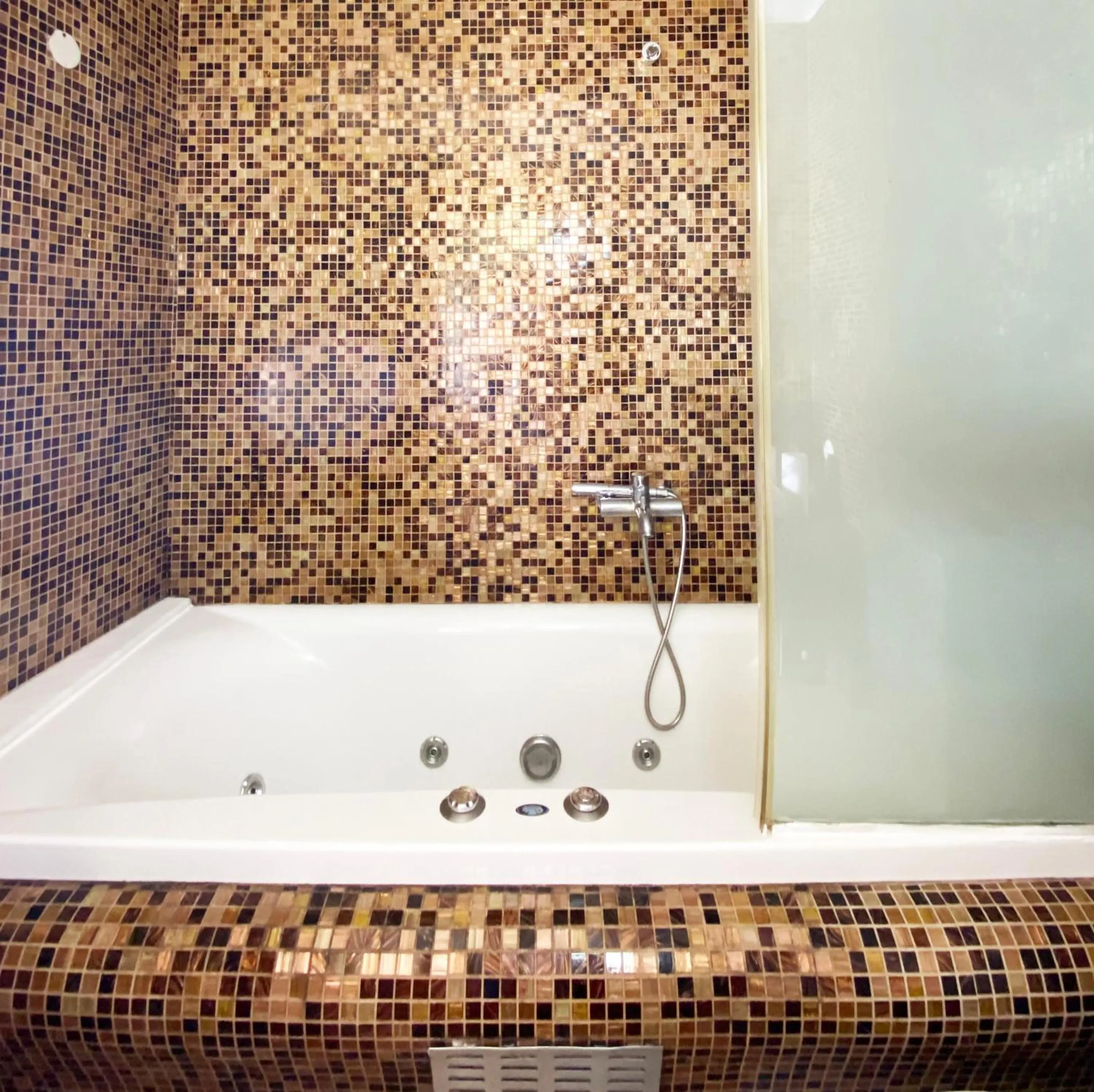 Archontika Karamarlis