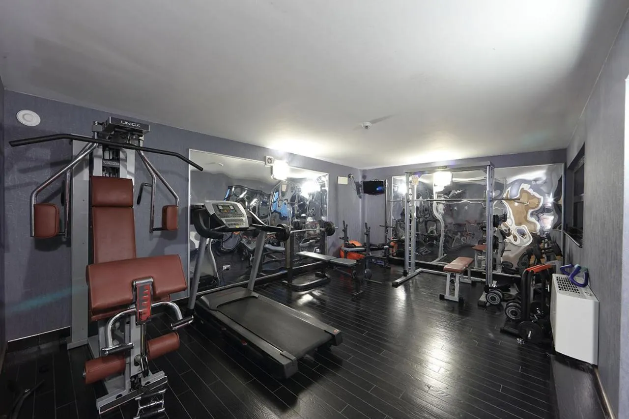 Fitness centre/facilities in Hotel Relax Roma Nord