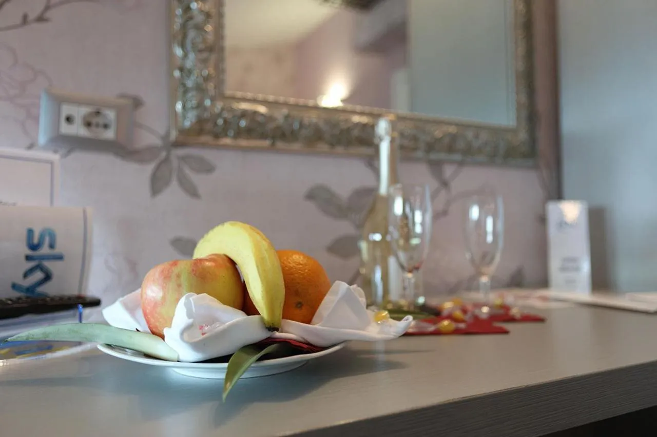 Food and drinks in Hotel Relax Roma Nord