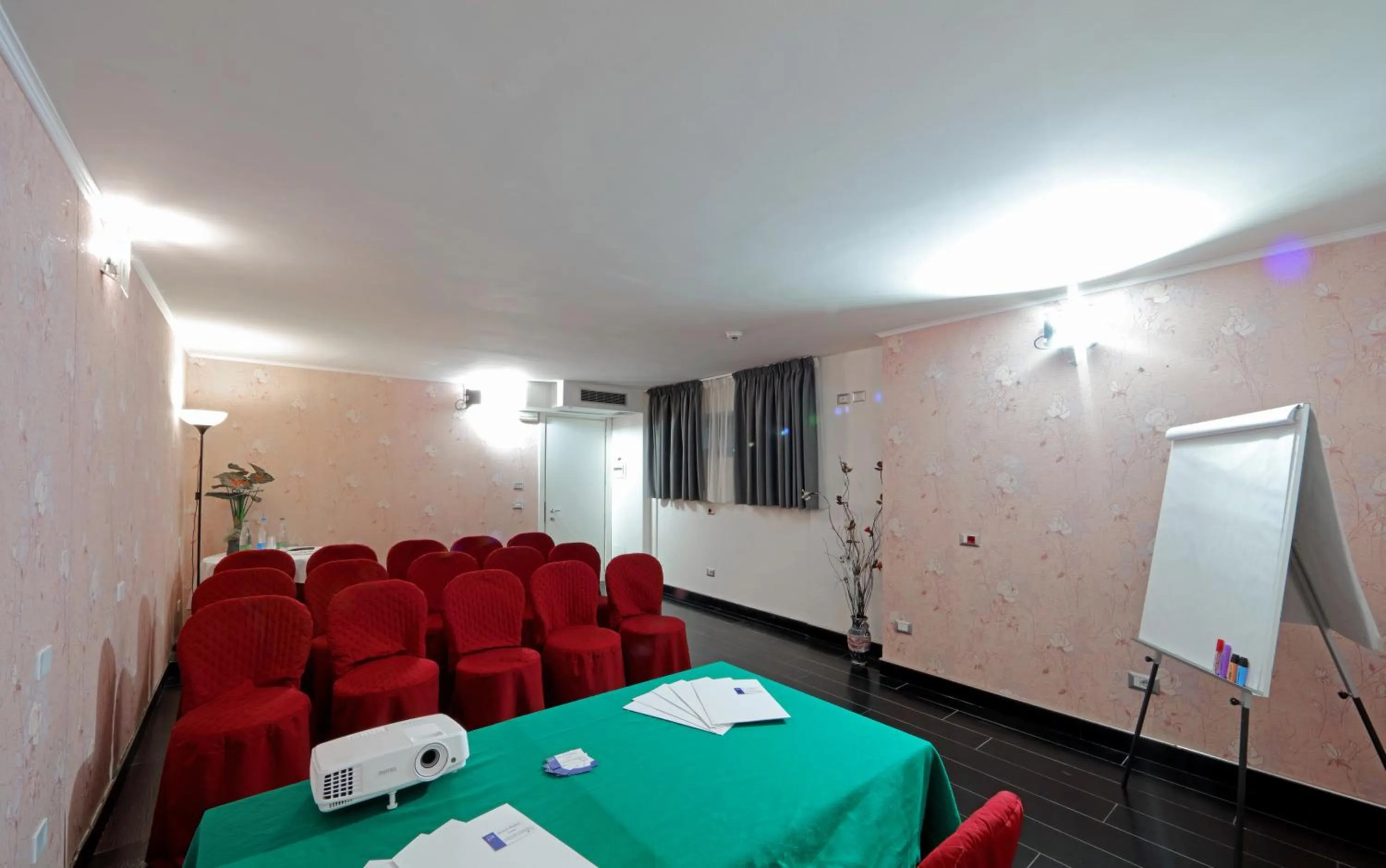 Business facilities in Hotel Relax Roma Nord