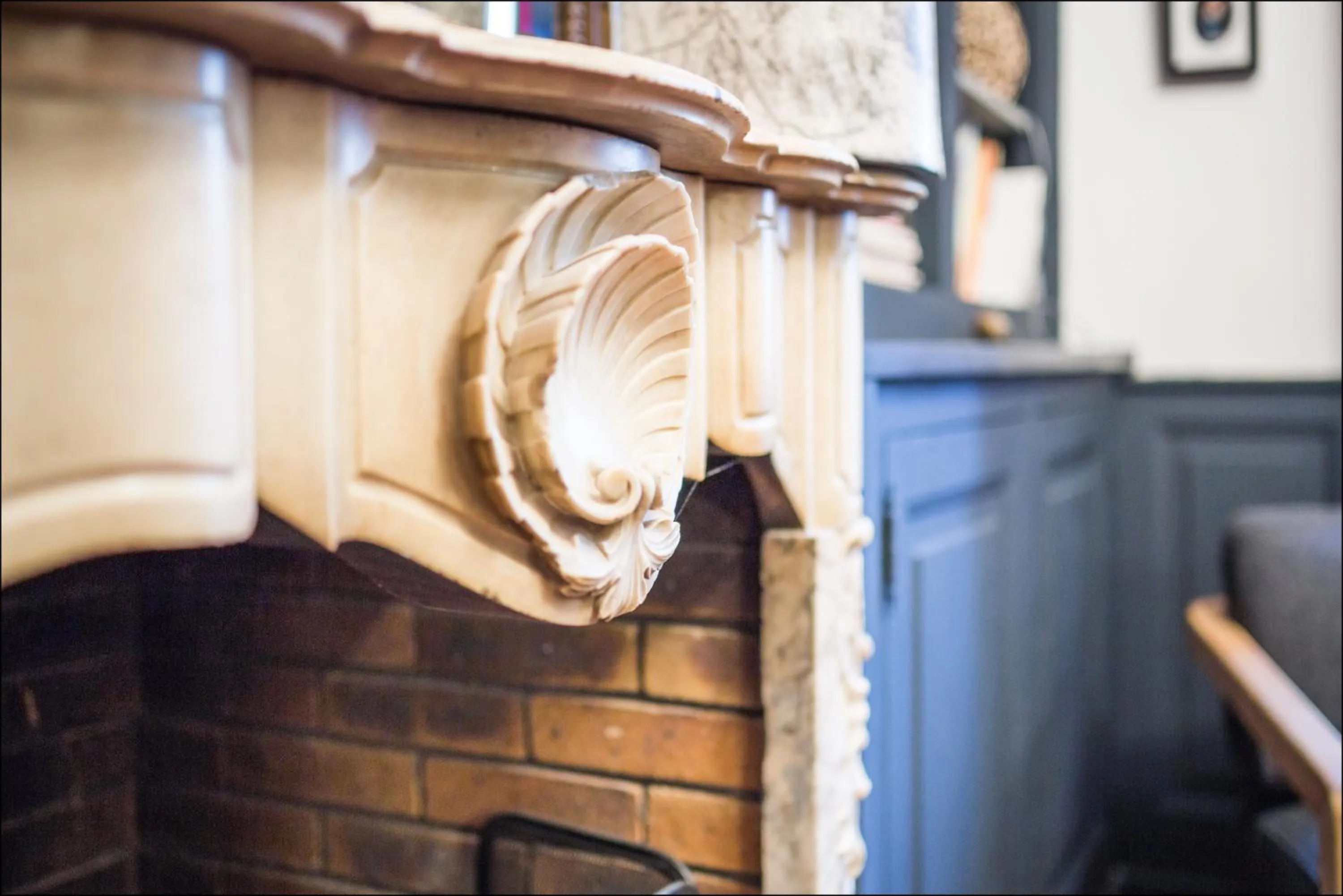 Decorative detail in Hotel Spa Azteca Barcelonnette