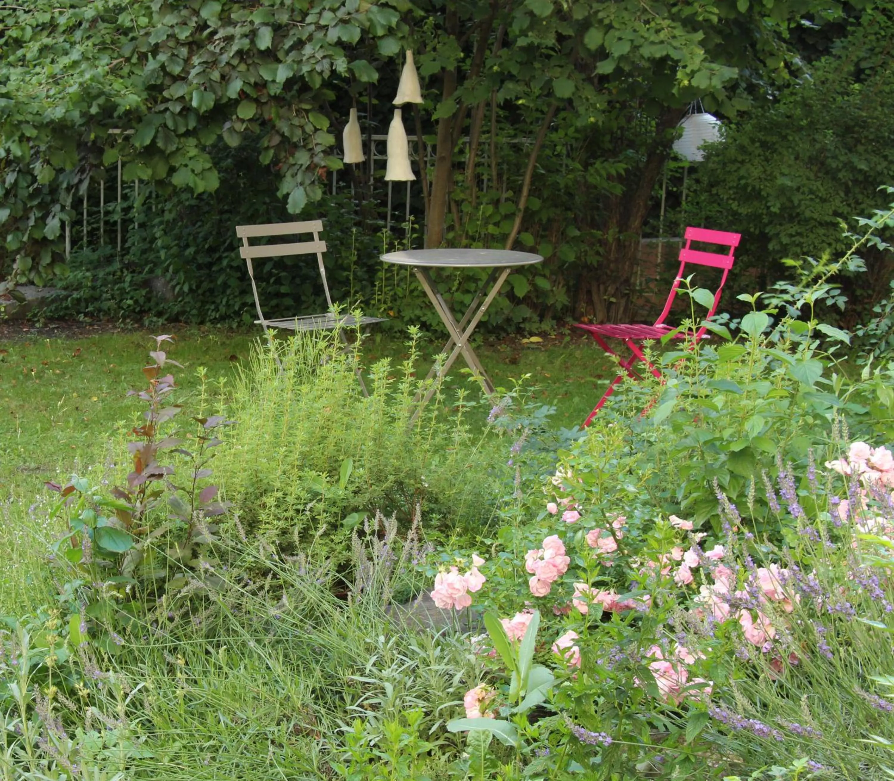 Garden in Hotel Spa Azteca Barcelonnette