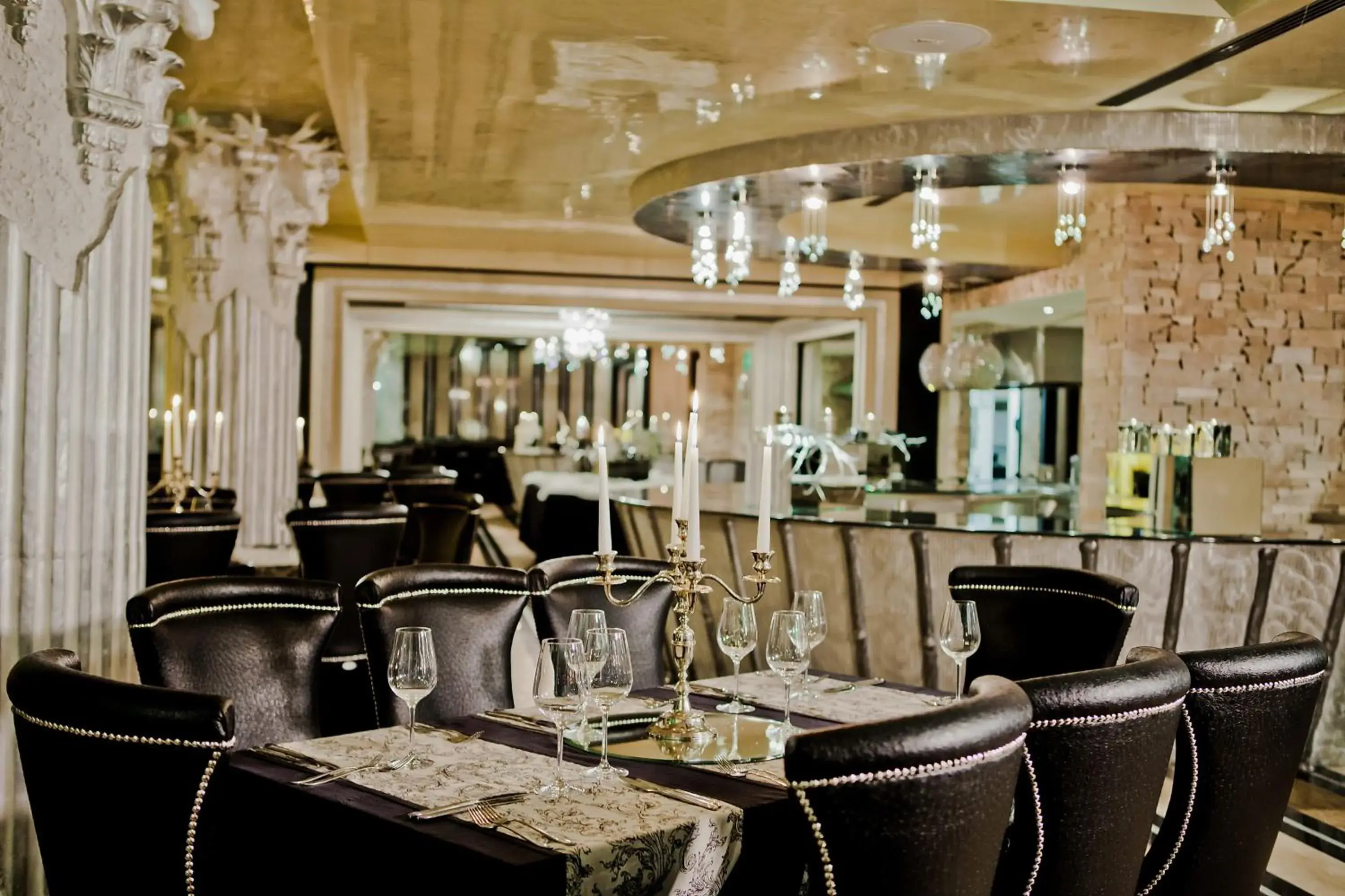 Restaurant/places to eat in Royal Castle Design & SPA Restaurant/places to eat in Royal Castle Design & SPA