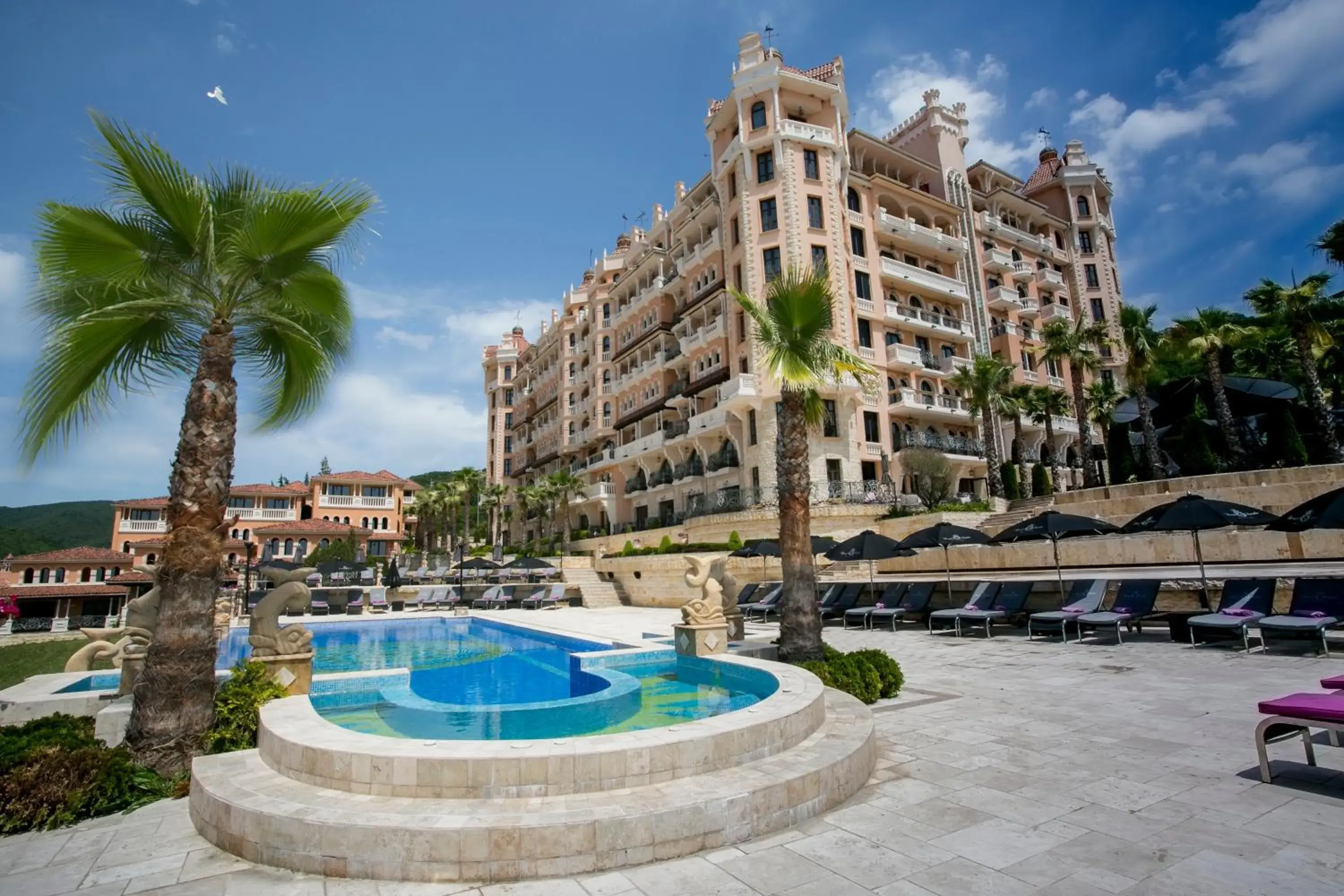 Property building in Royal Castle Design & SPA Property building in Royal Castle Design & SPA