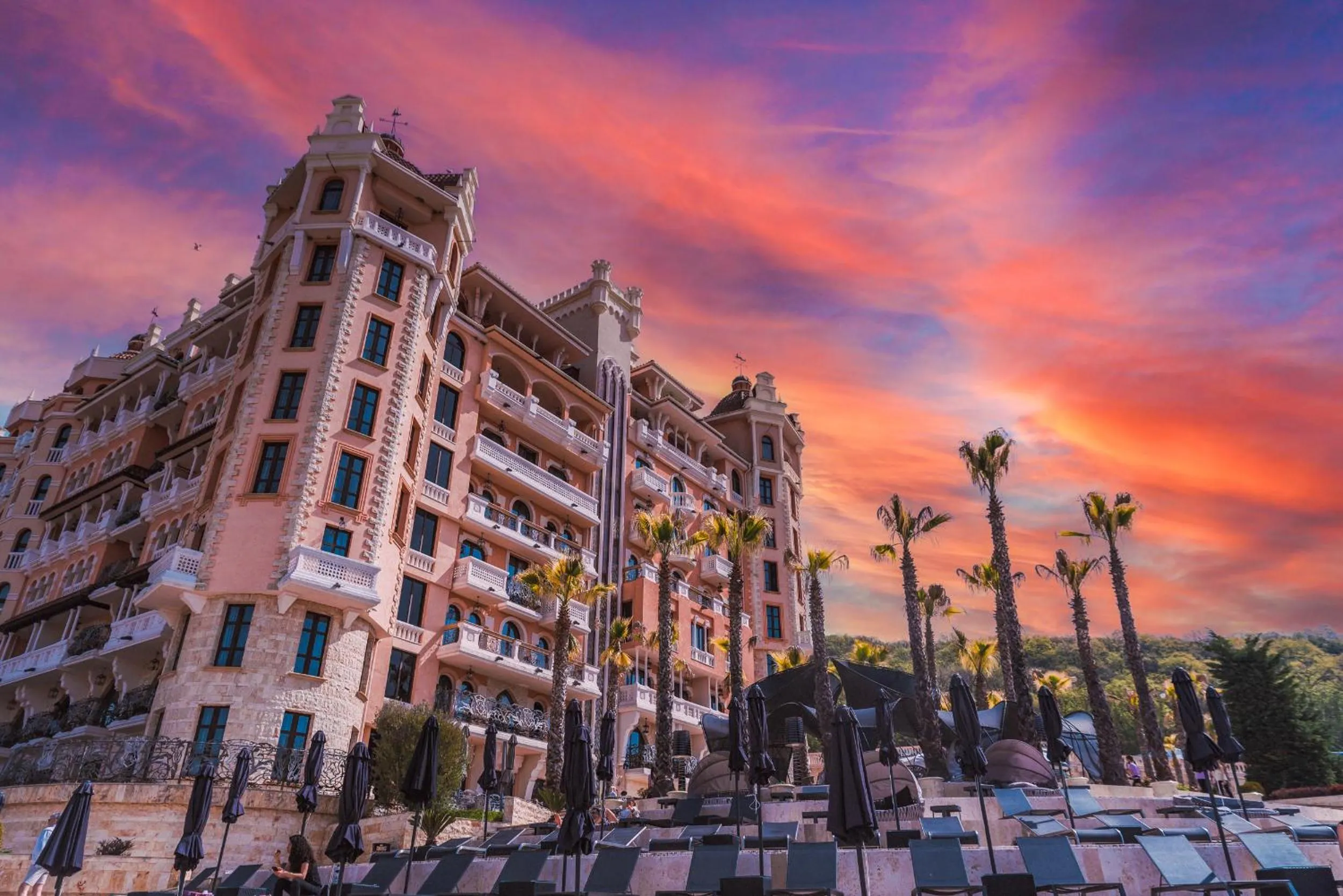 Royal Castle Design & SPA