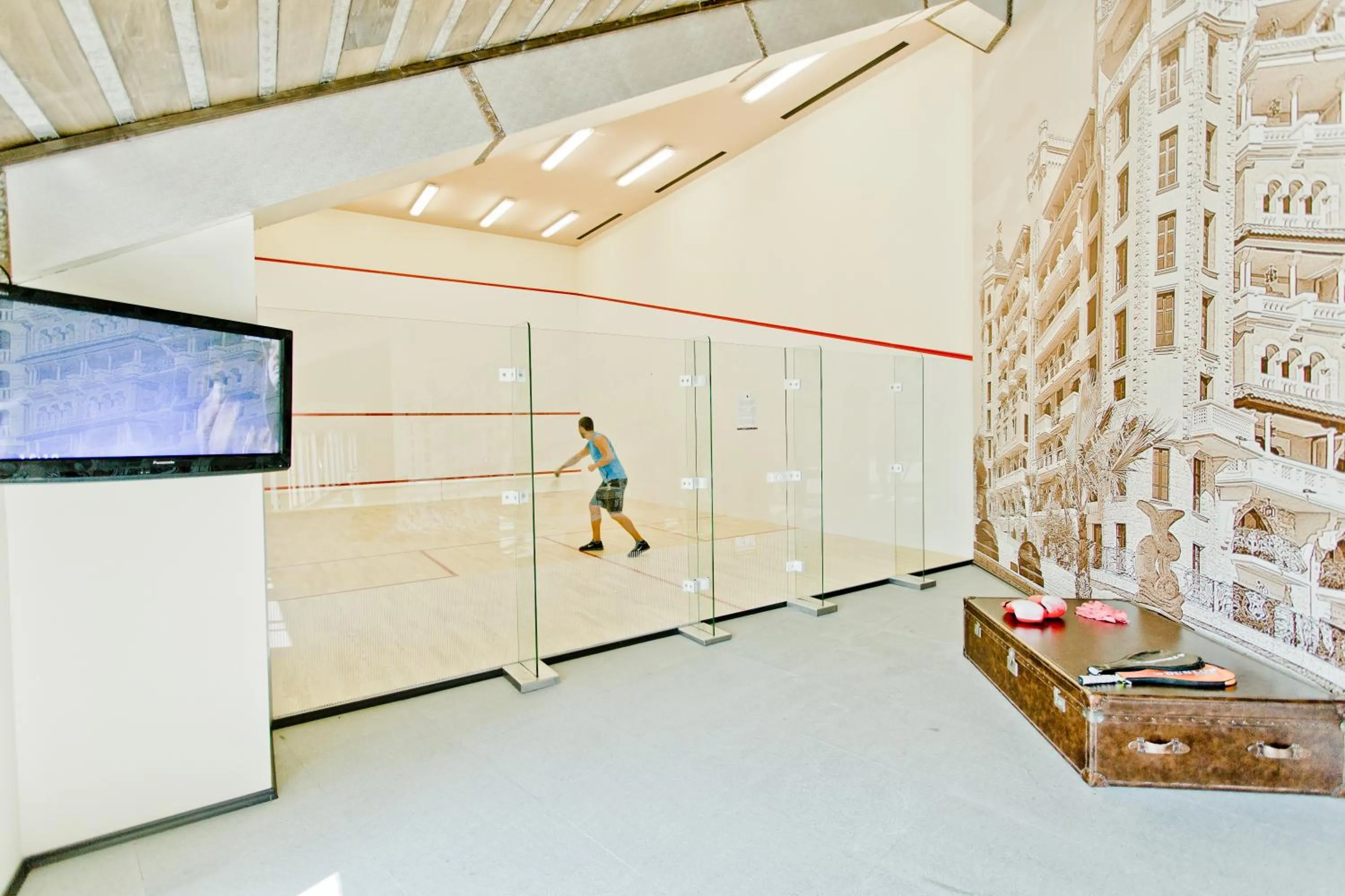 Squash in Royal Castle Design & SPA