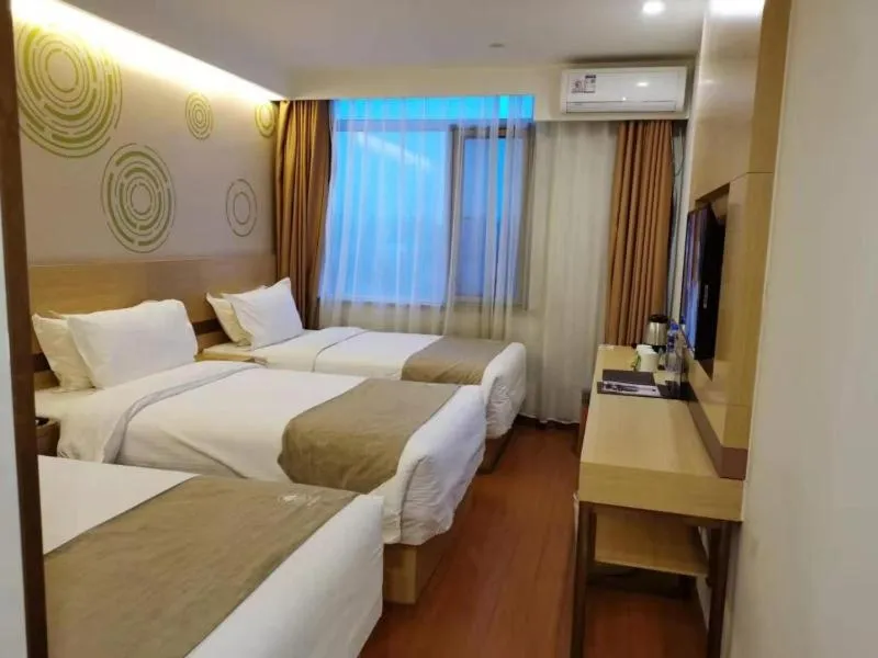 Bed in GreenTree Inn Beijing Tongzhou Universal Studios Express Hotel