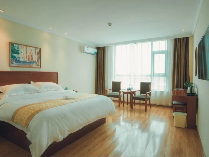 GreenTree Inn Henan Zhoukou Huaiyang County Longdu Avenue Xihe Square Express Hotel