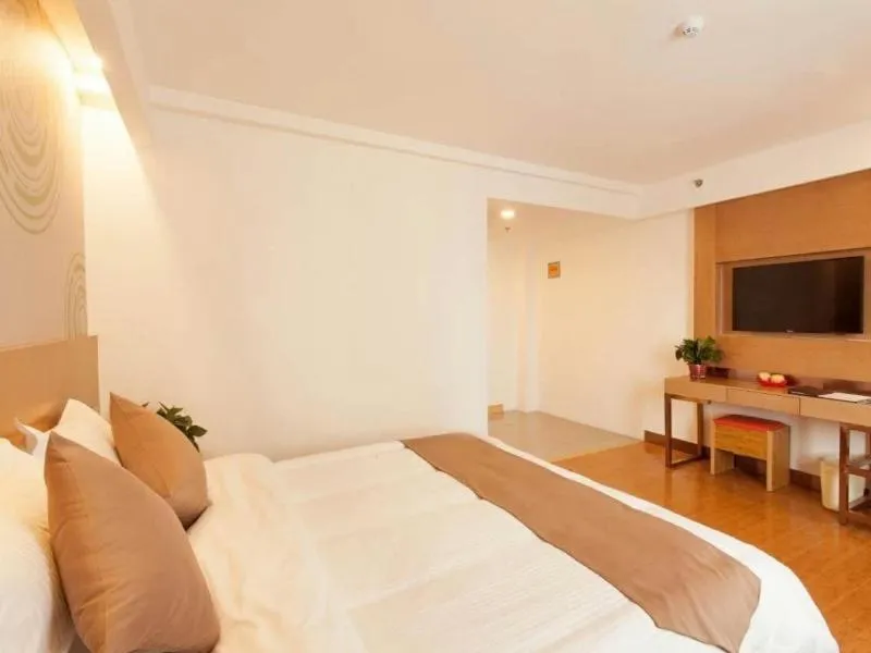 GreenTree Inn Shandong Jinan Changqing District Changqing university town Express Hotel