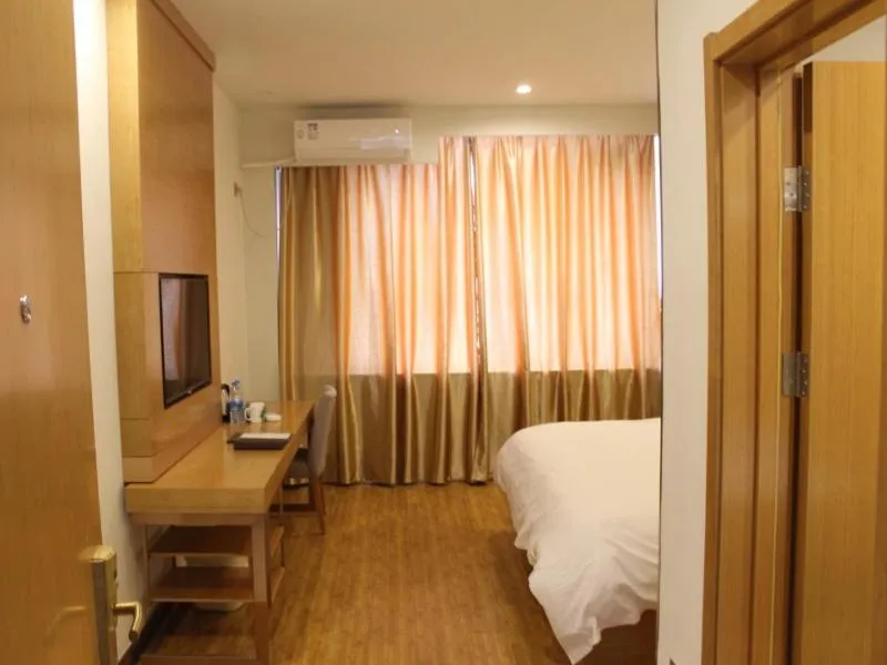 GreenTree Inn Shandong Jinan Changqing District Changqing university town Express Hotel