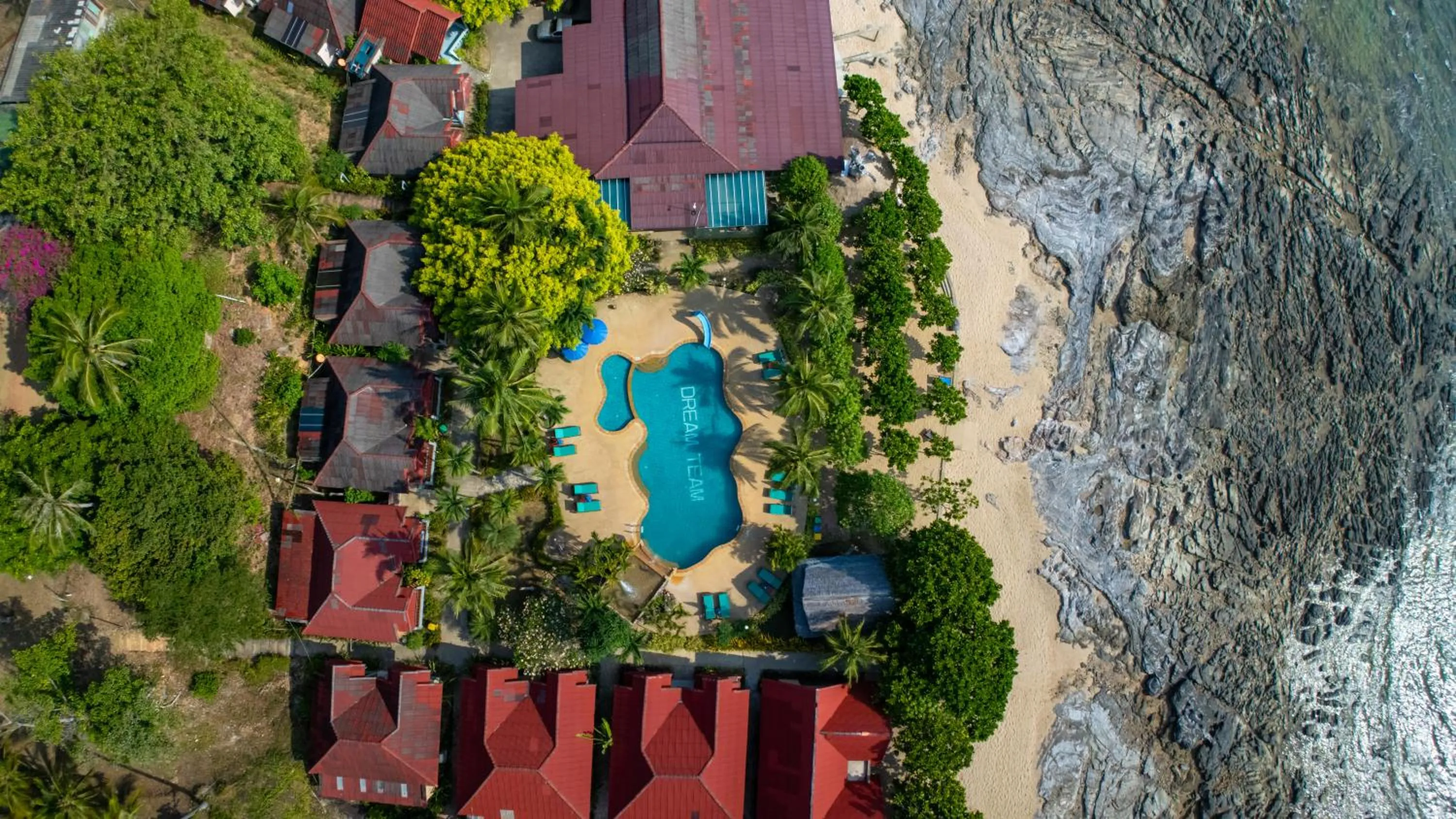 Property building in Dream Team Beach Resort