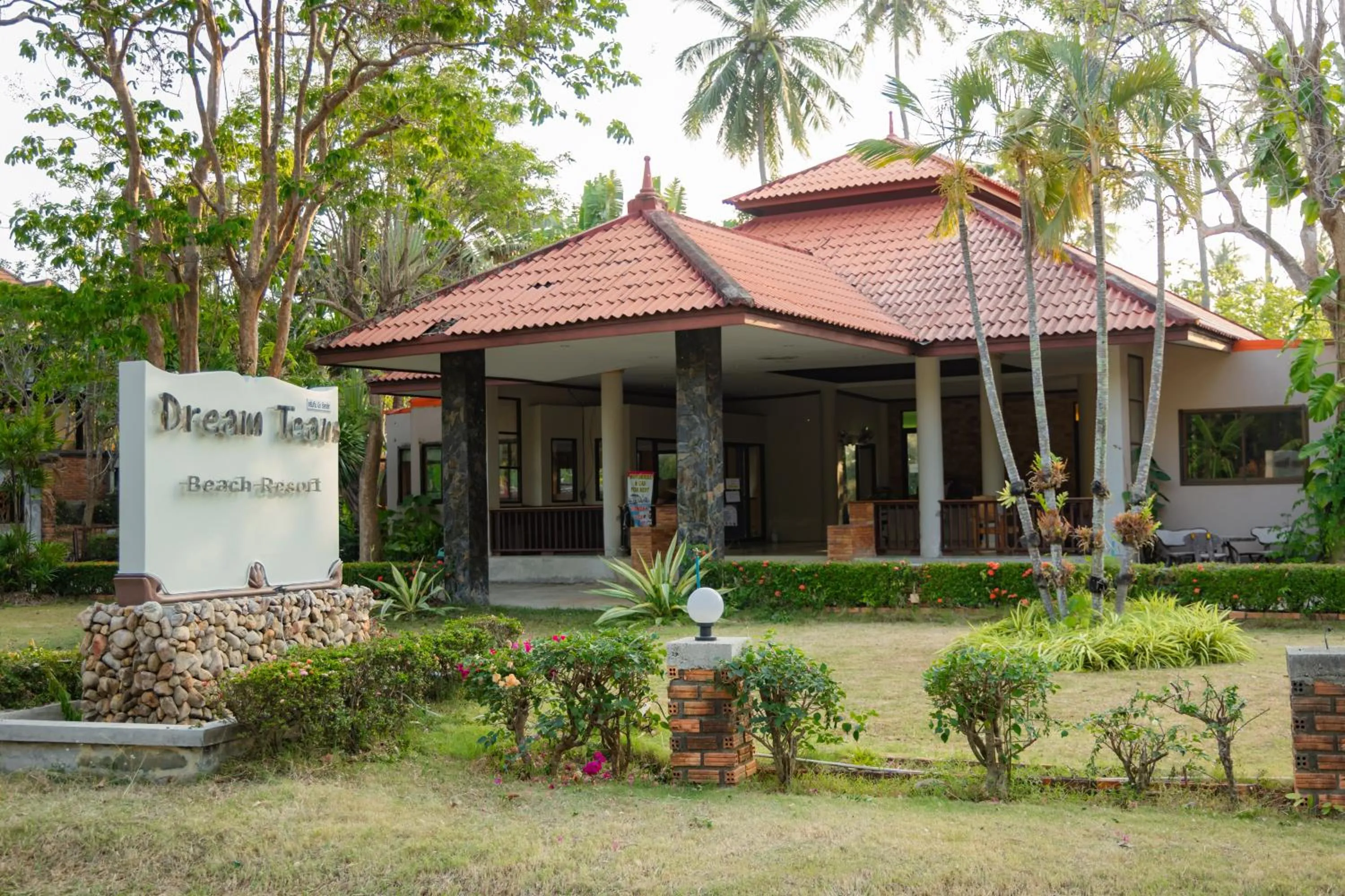 Lobby or reception in Dream Team Beach Resort