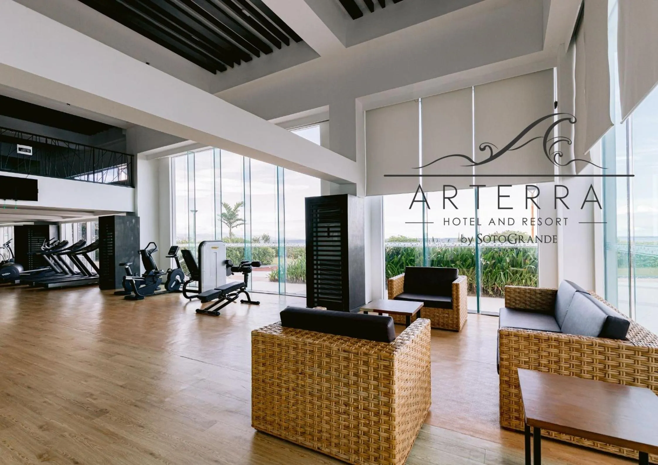Fitness centre/facilities in Arterra Hotel and Resort