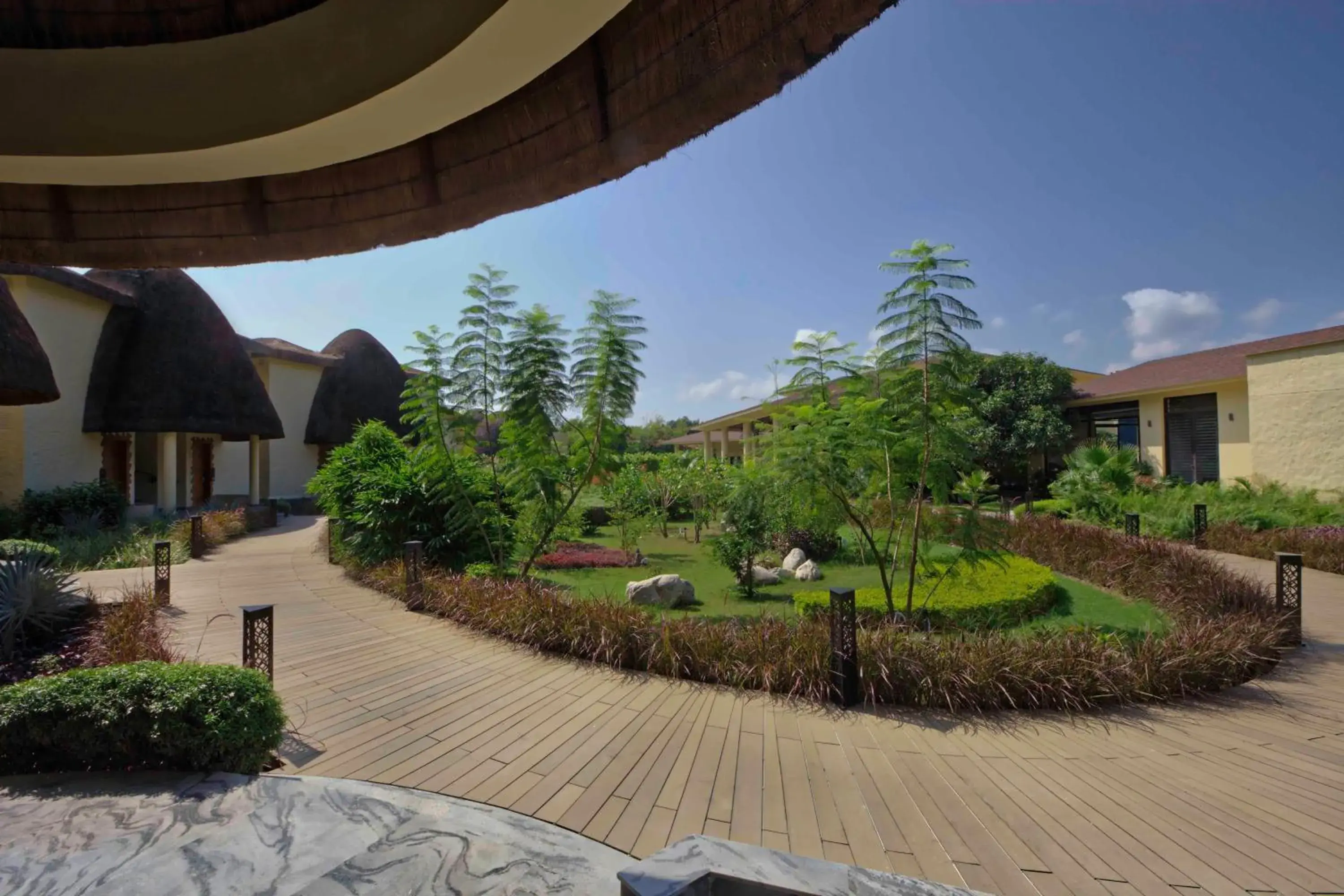 Deluxe Double or Twin Room - single occupancy in Lemon Tree Premier, Corbett Deluxe Double or Twin Room - single occupancy in Lemon Tree Premier, Corbett