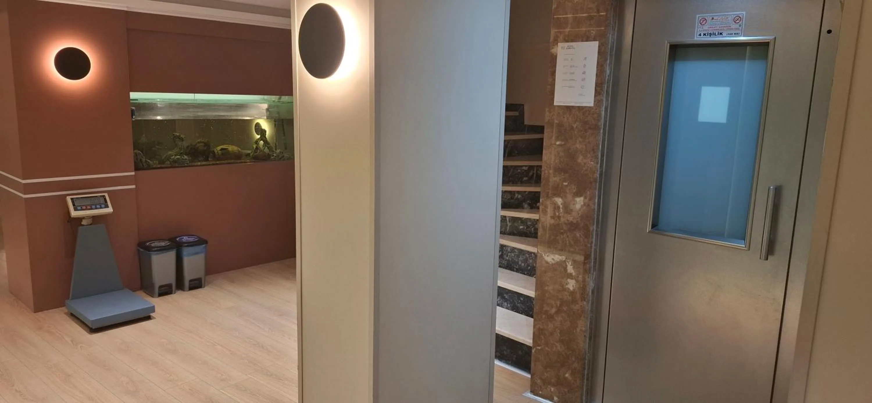 elevator in Hotel Süreyya