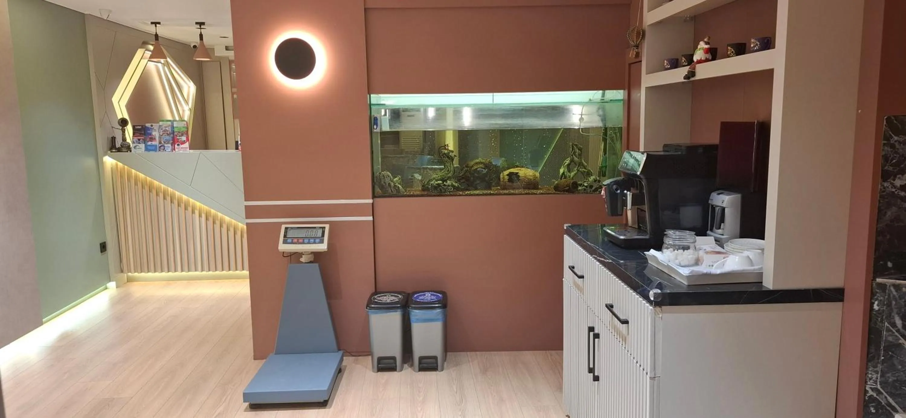 Lobby or reception in Hotel Süreyya