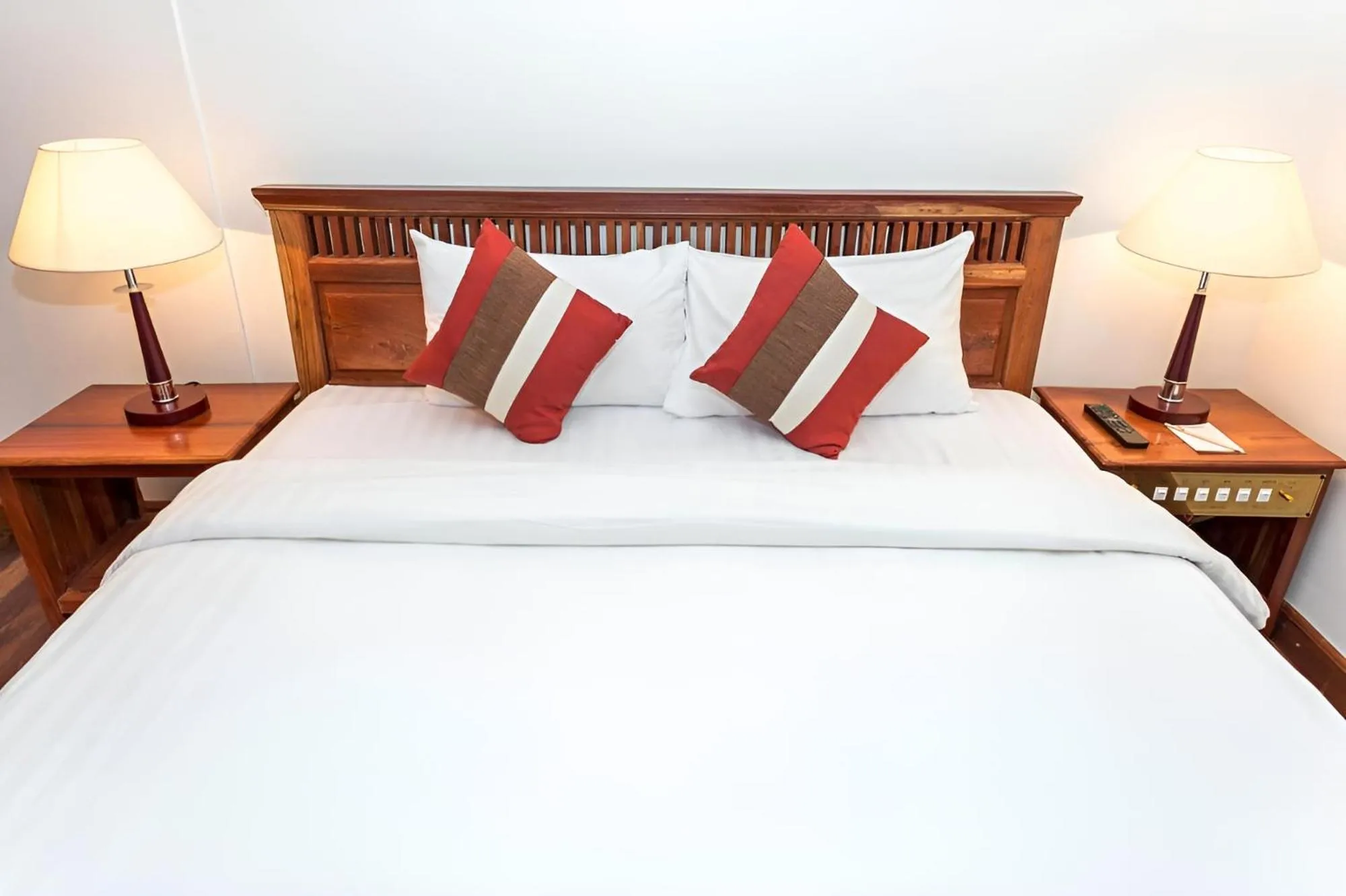 Bed in Cheathata CTA Hotel Siem Reap