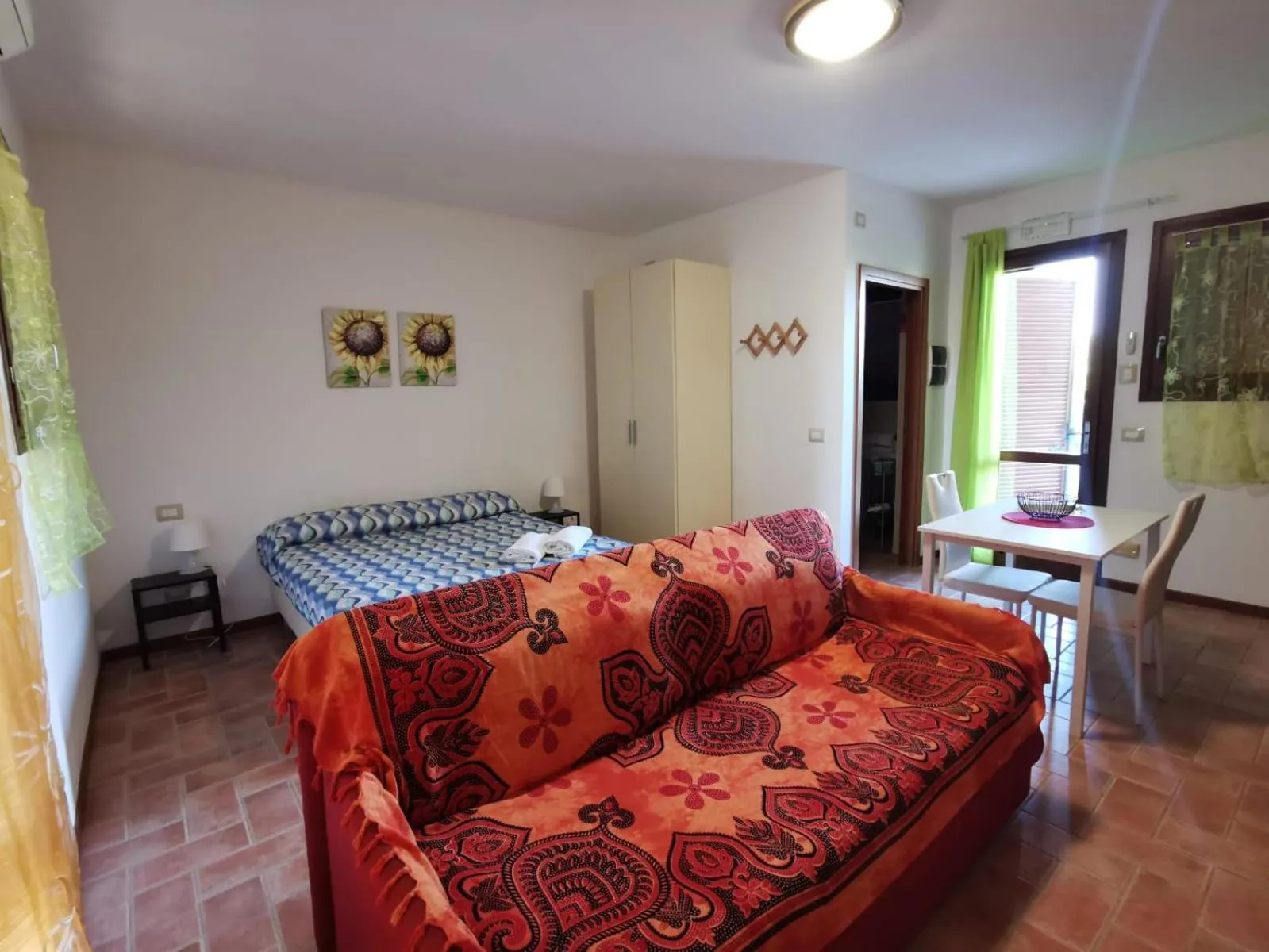 Living room, Bed in Residenza Principina