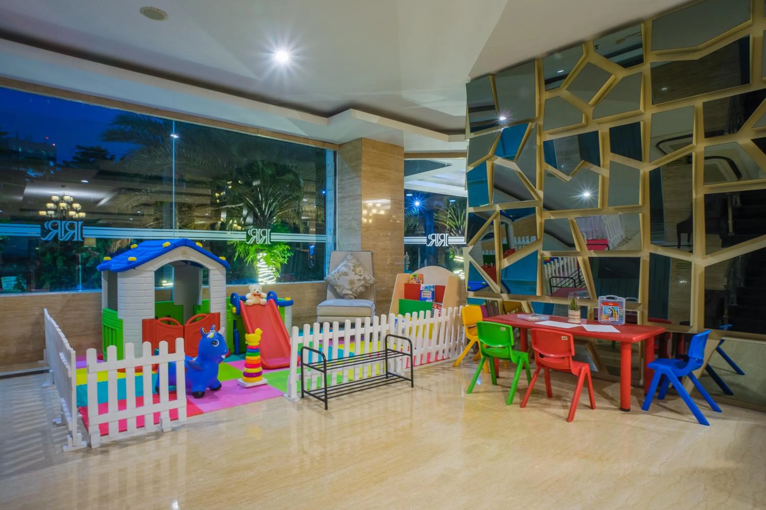 Property building in Royal Regantris Cendana