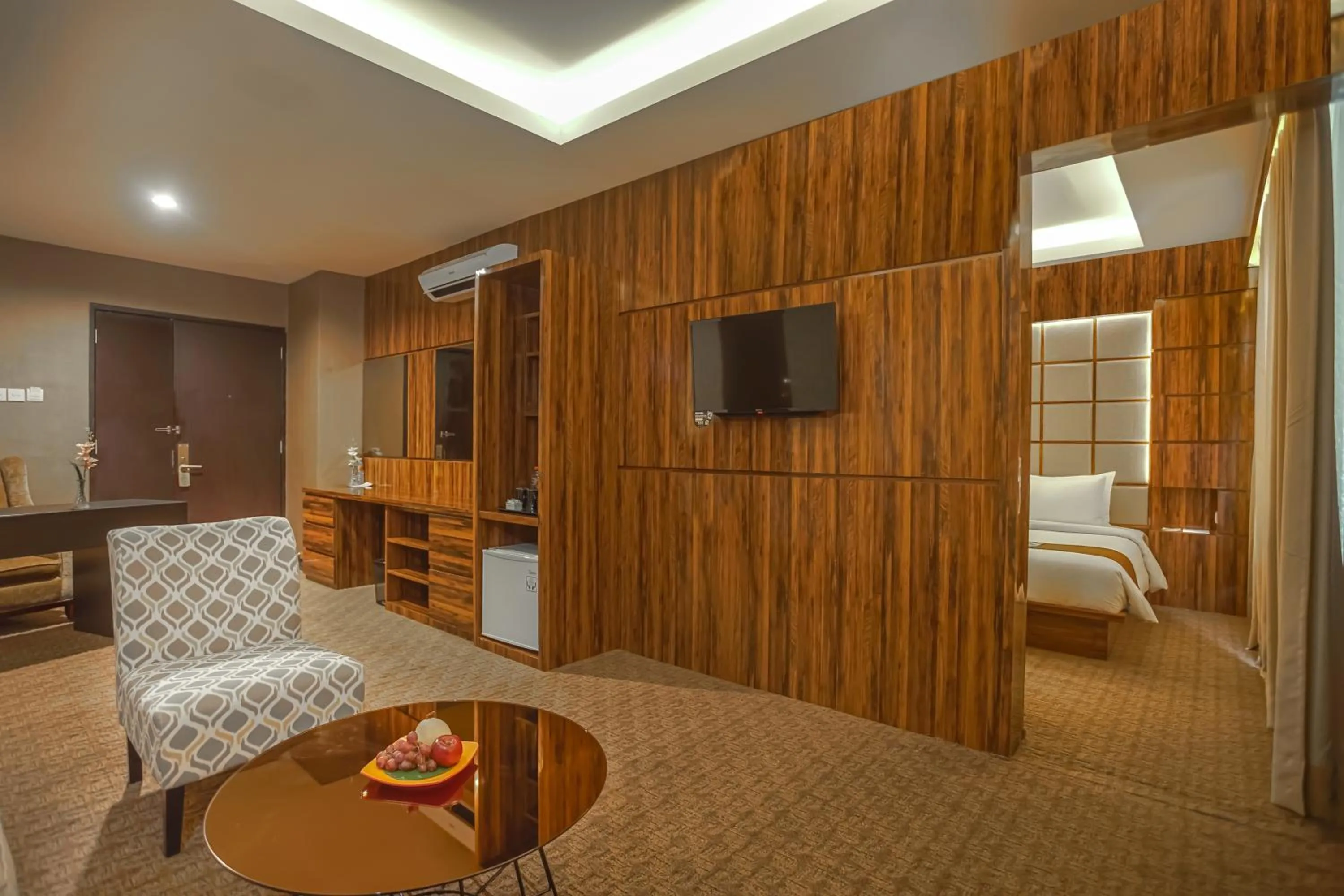 Living room, Bed in Royal Regantris Cendana