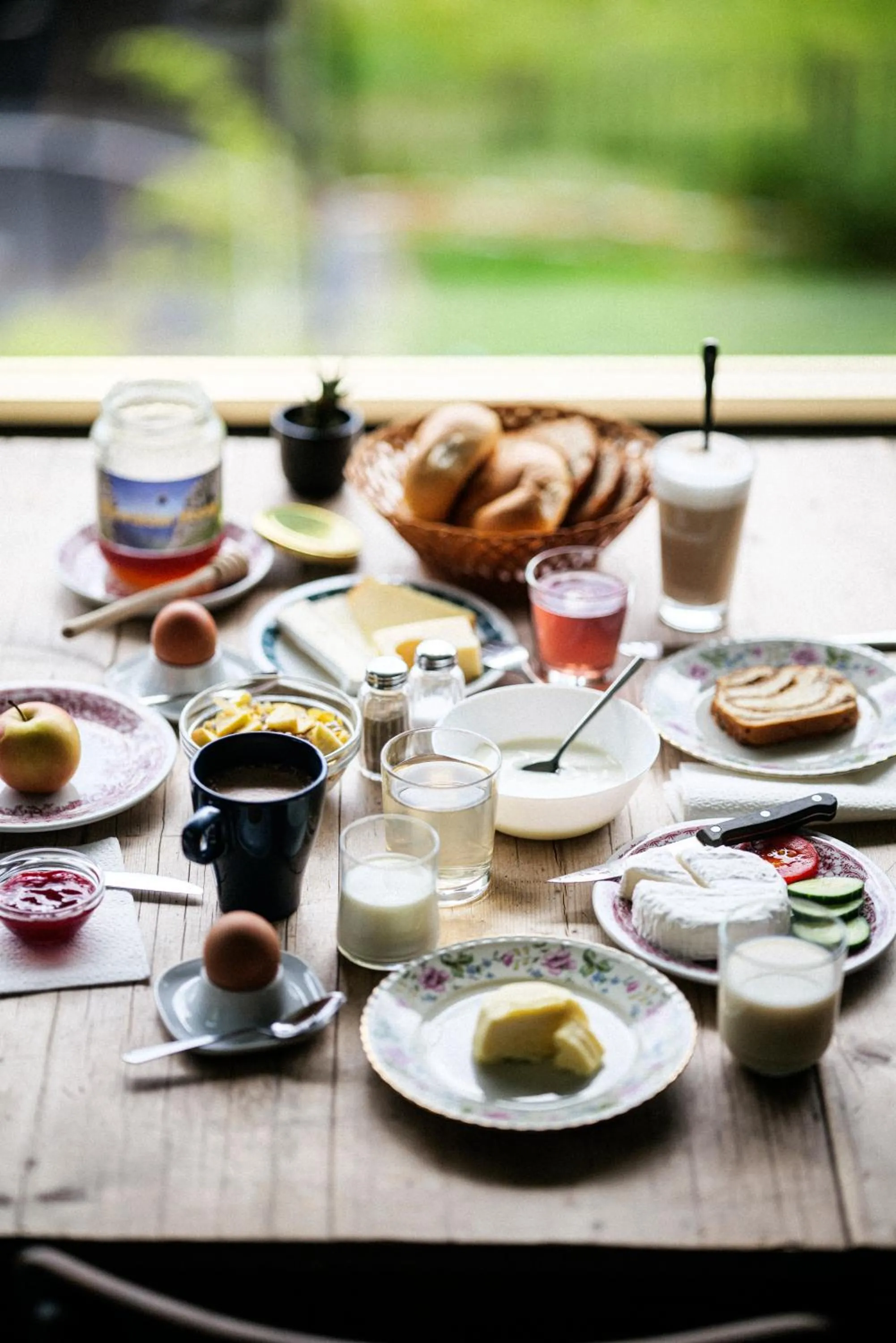 Breakfast in Mellow Mountain Hostel