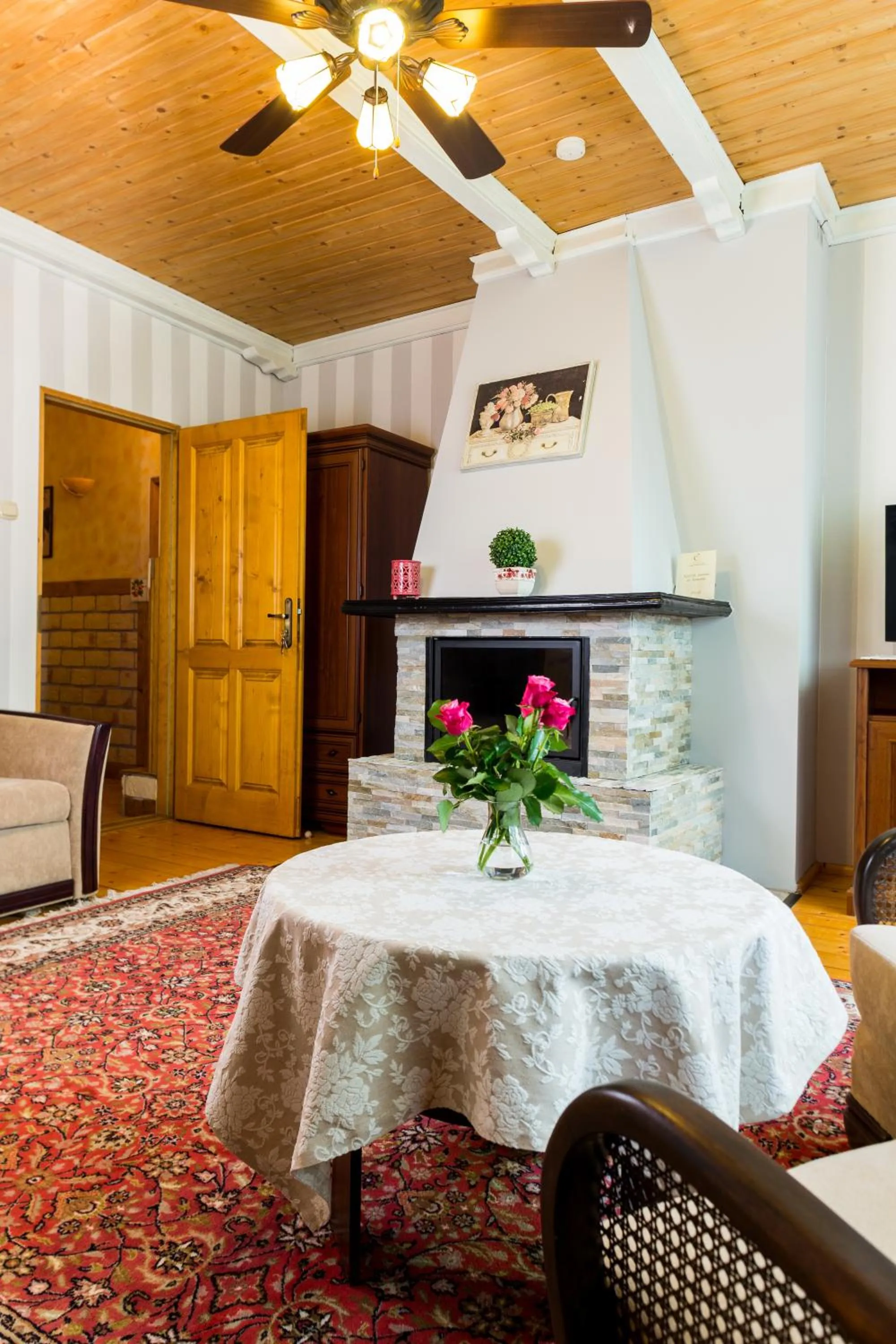 Photo of the whole room in Villa Cynamon Jacuzzi & Sauna