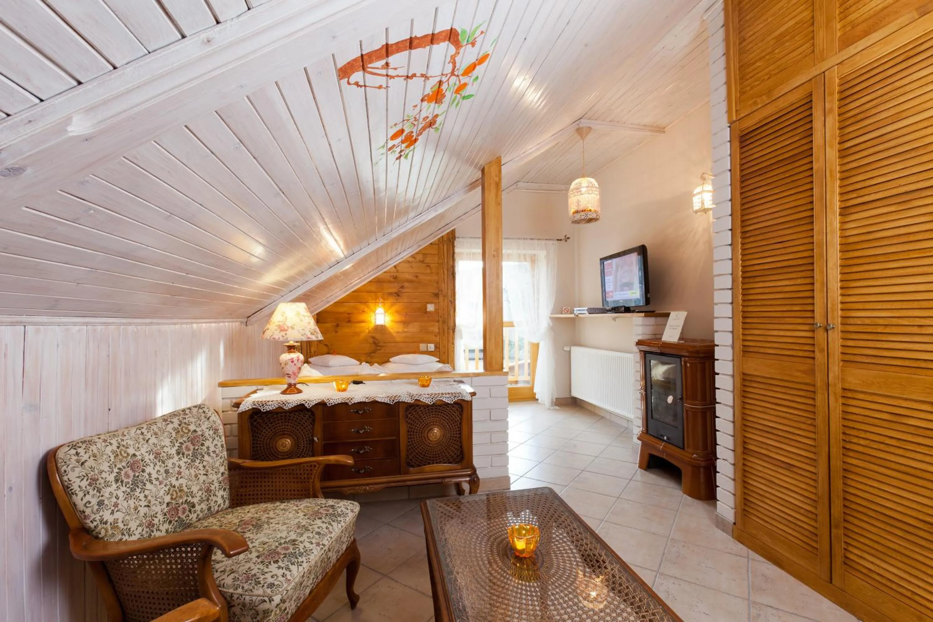 Bed in Villa Cynamon Jacuzzi & Sauna