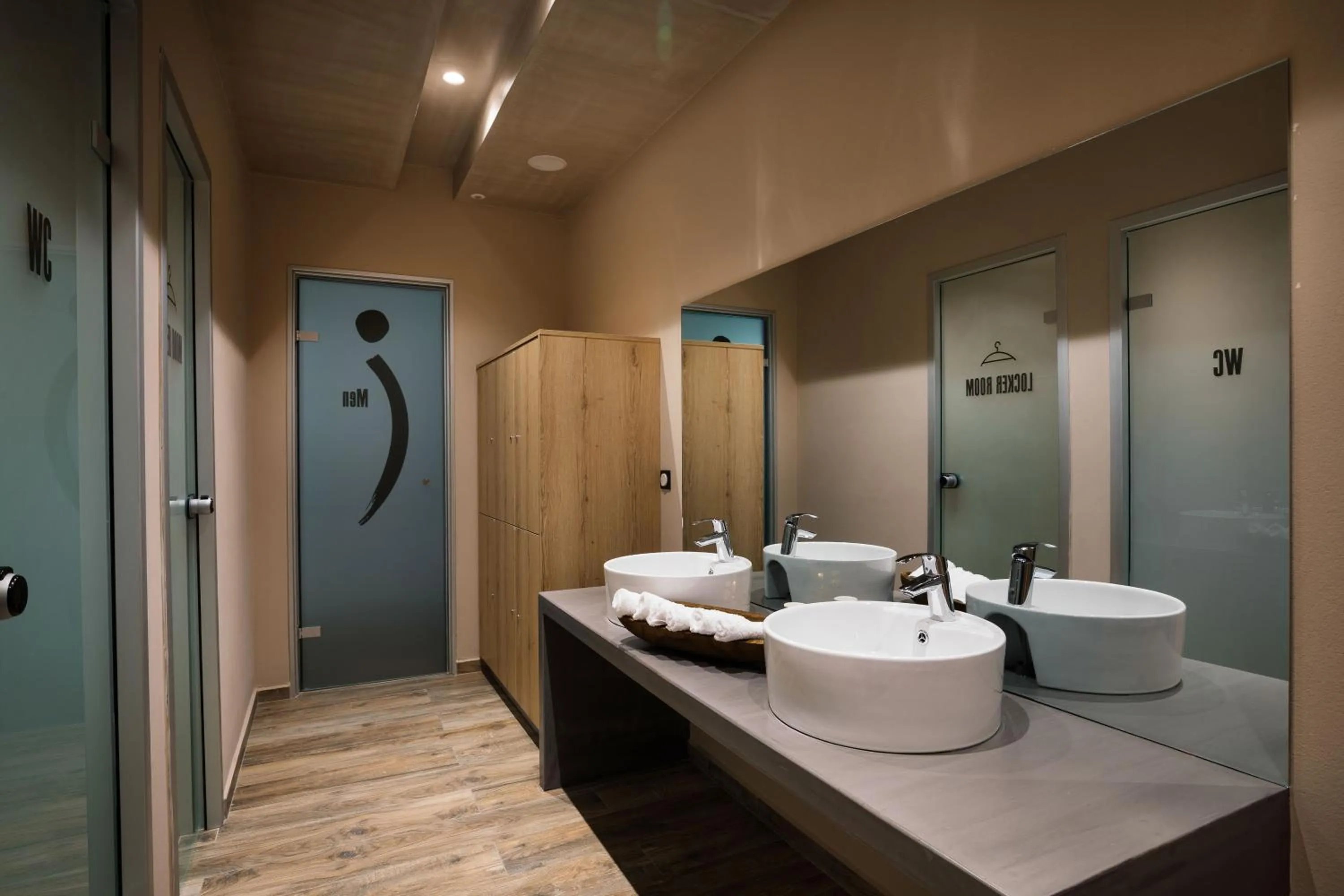 Massage in Belvedere Luxury Apartments & Spa