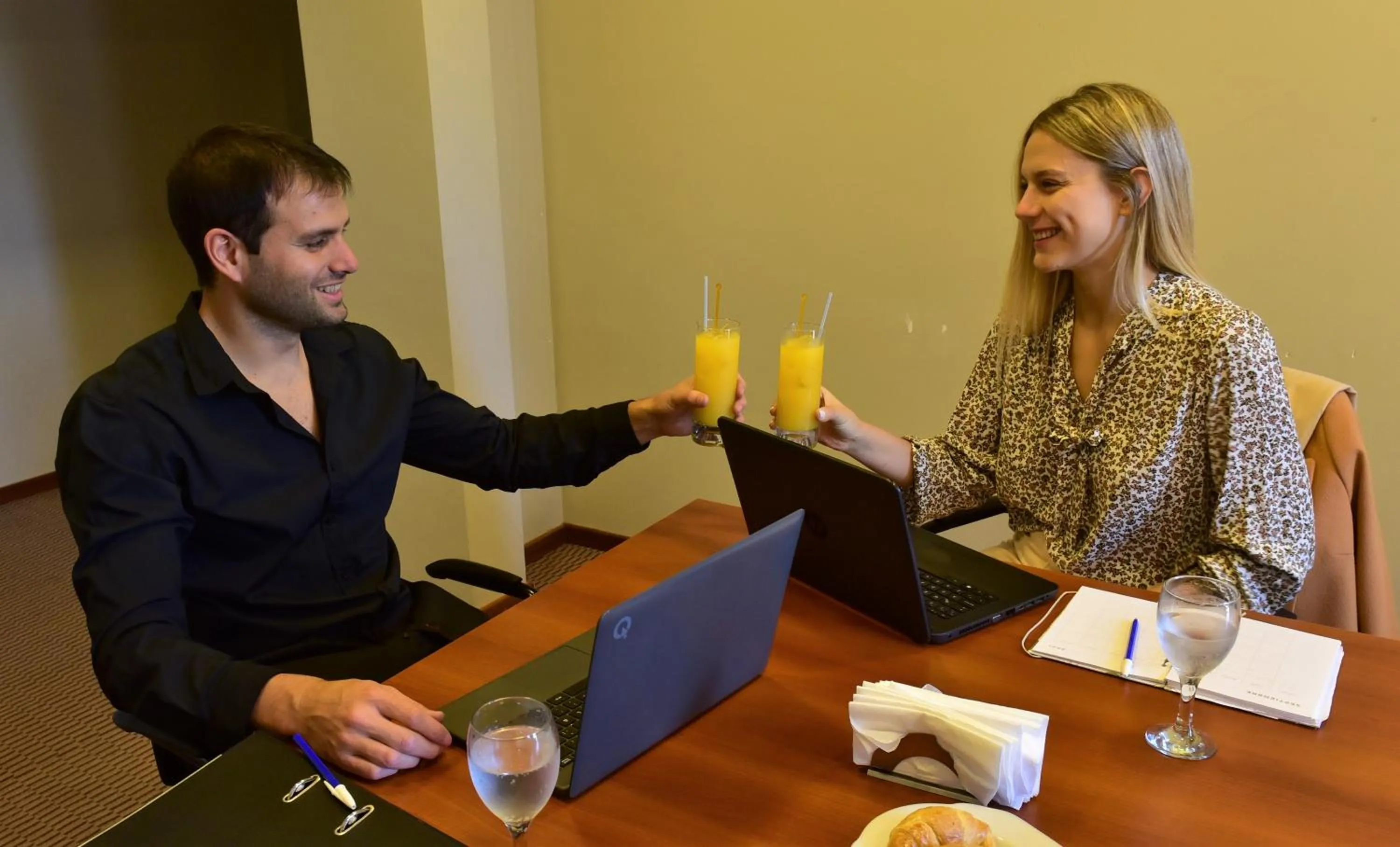 Lounge or bar in Howard Johnson San Francisco